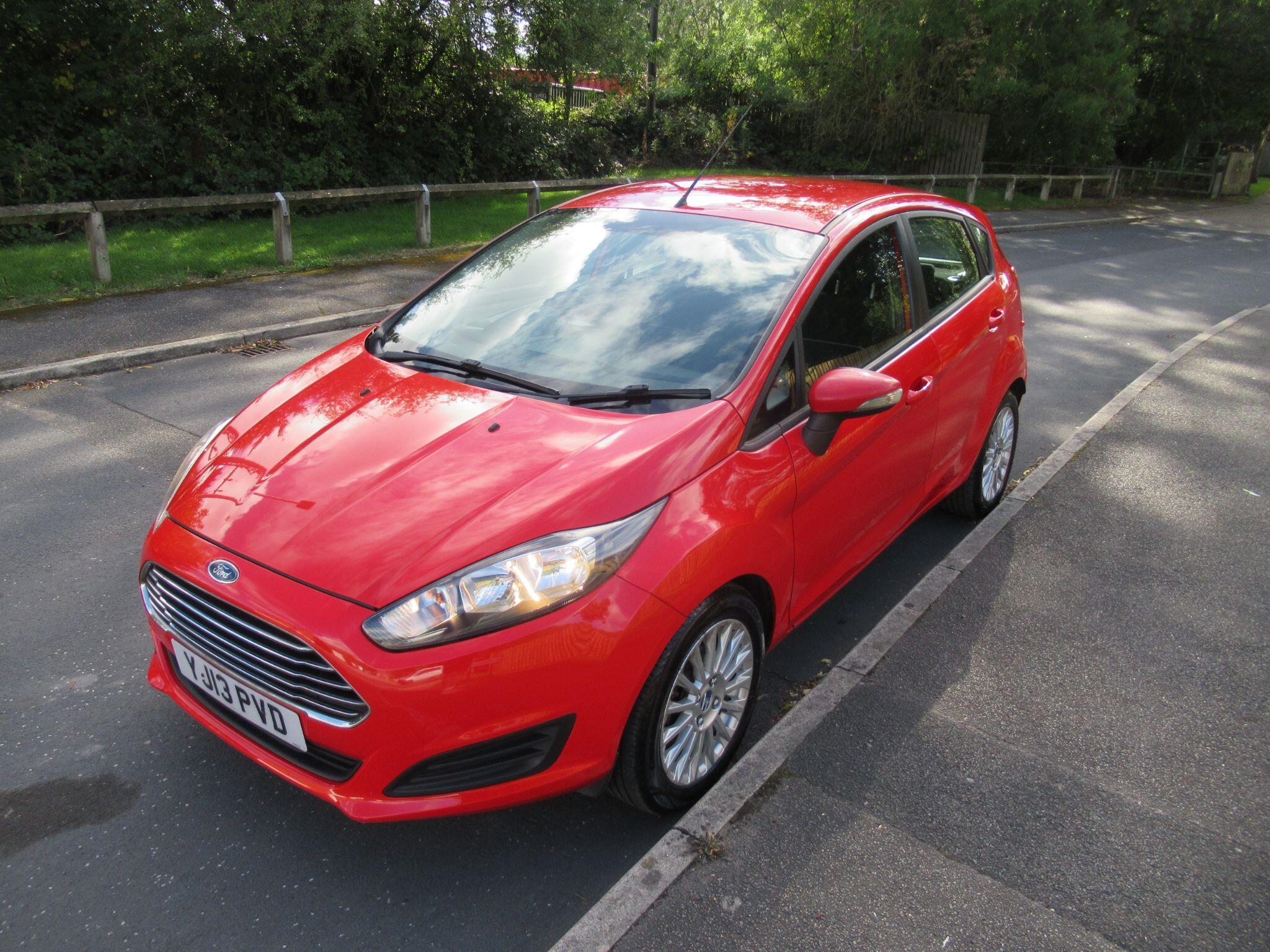 Ford Fiesta - Image 11