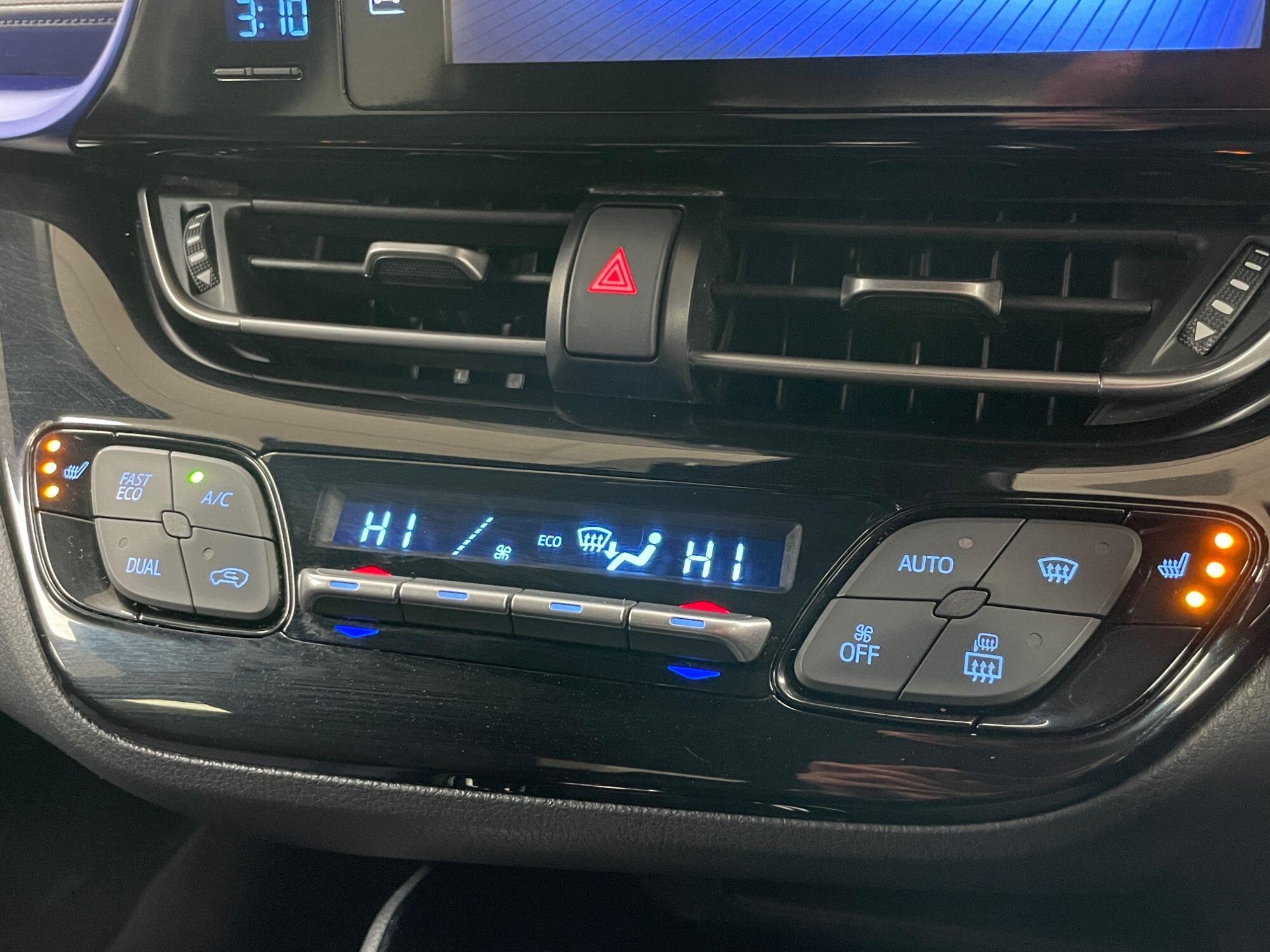 Toyota C-Hr - Image 44