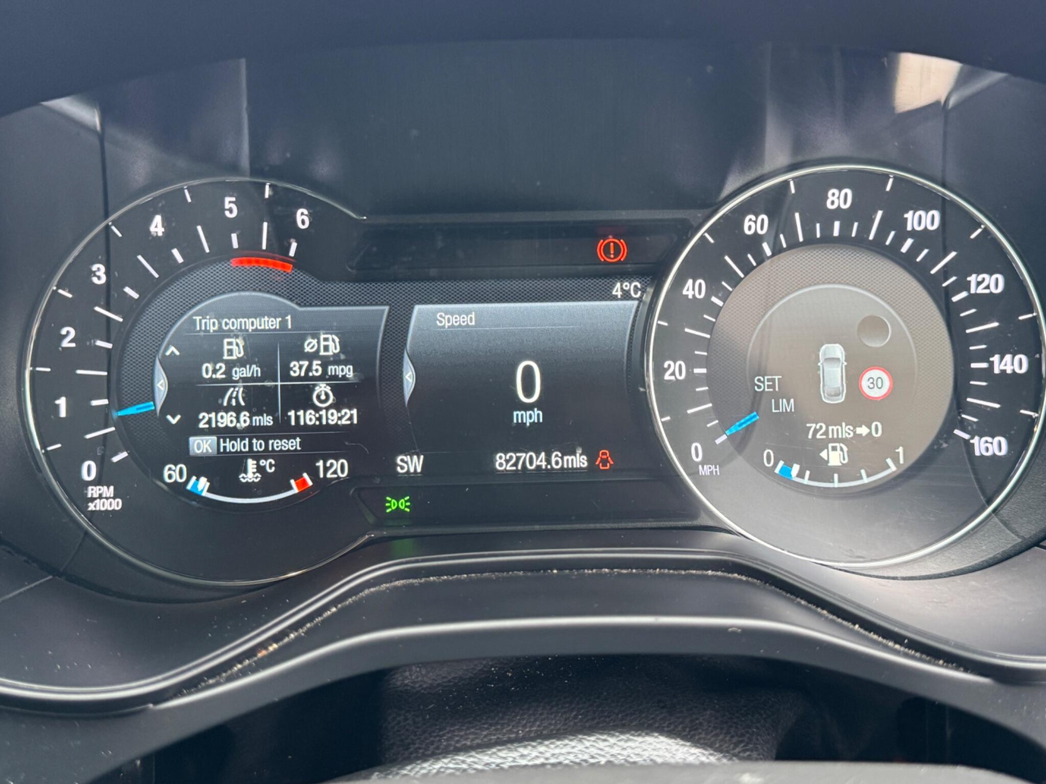 Ford Mondeo - Image 30