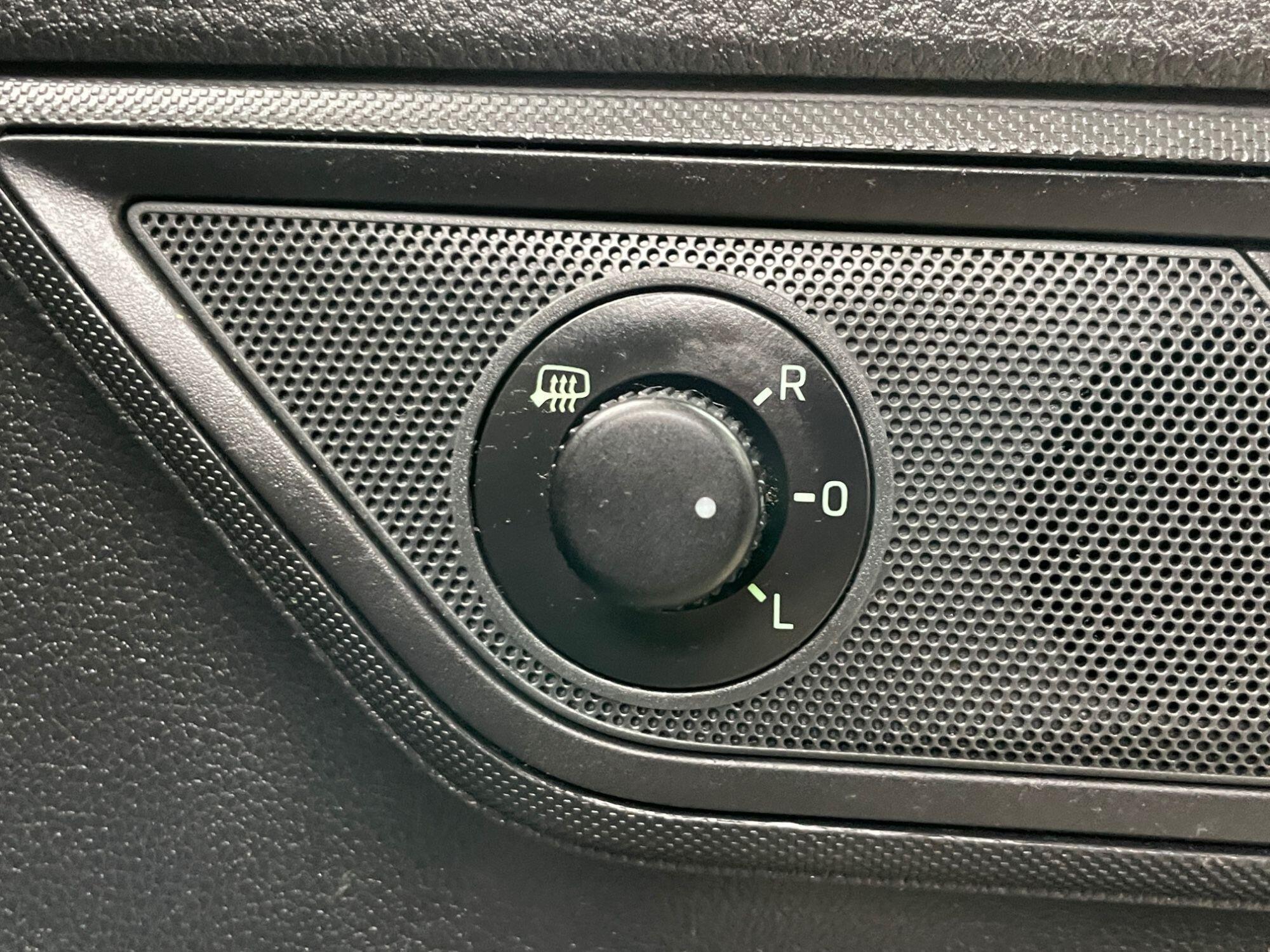 Skoda Fabia Diesel Estate - Image 19