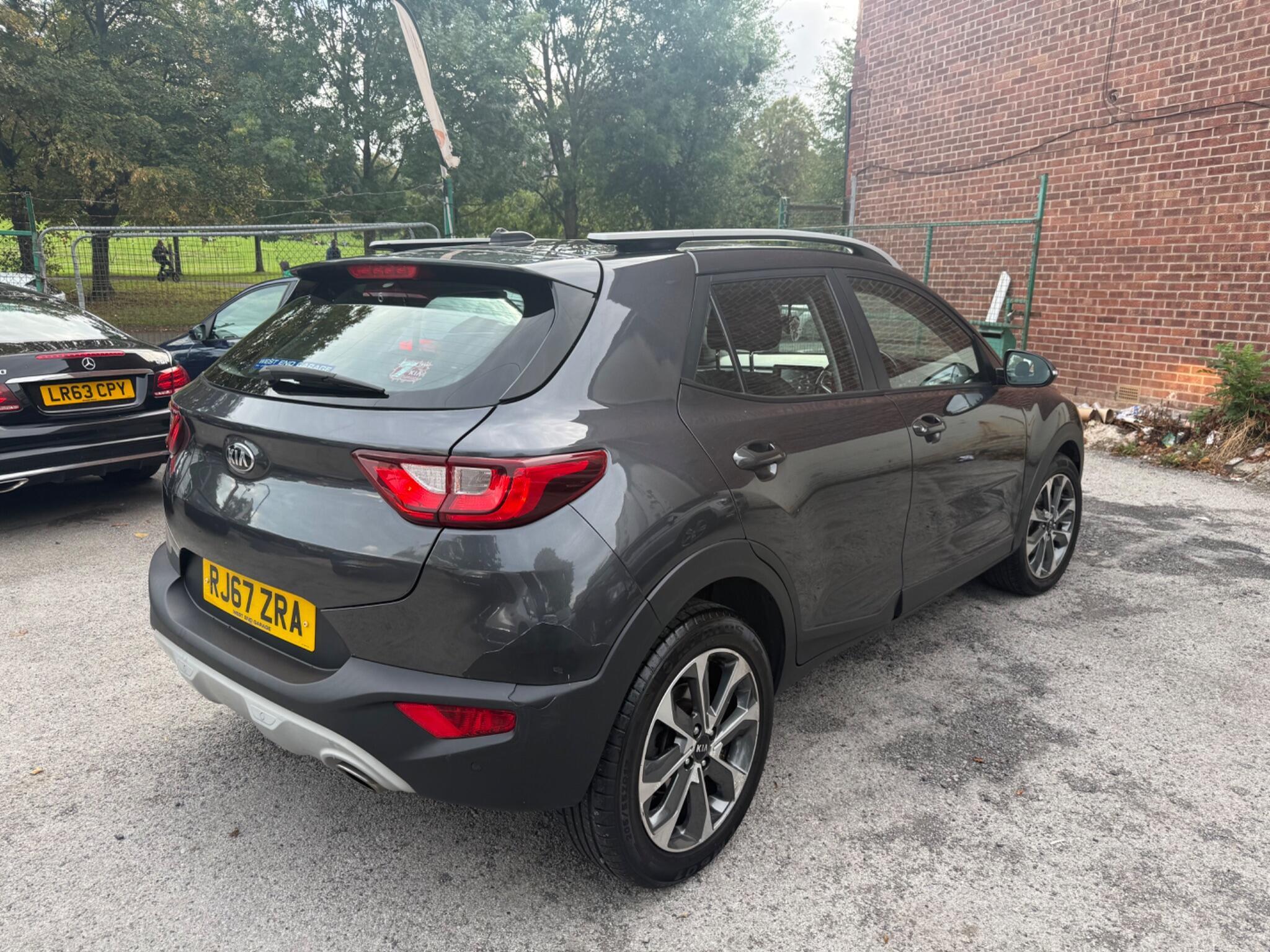 Kia Stonic - Image 9