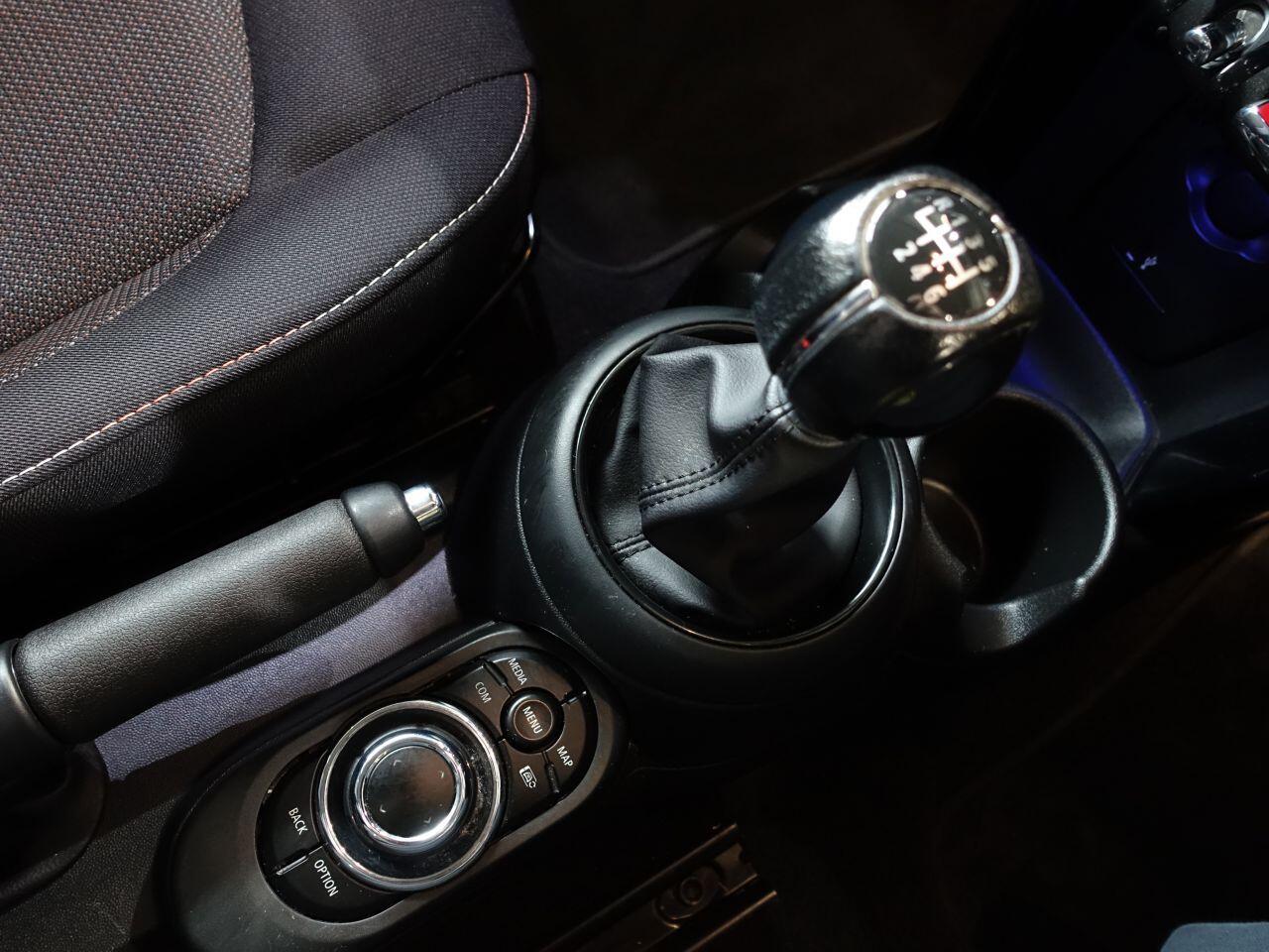 MINI Hatch - Image 18