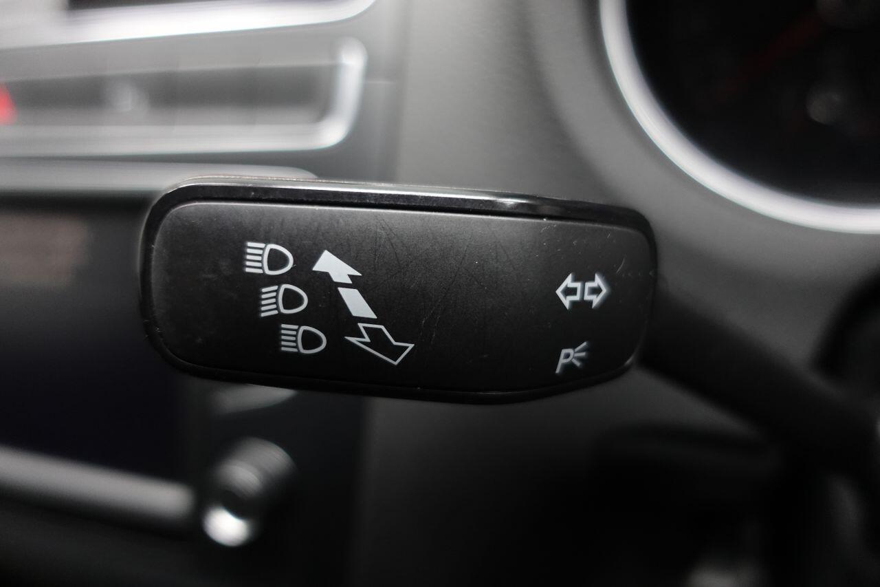 Volkswagen Polo - Image 35