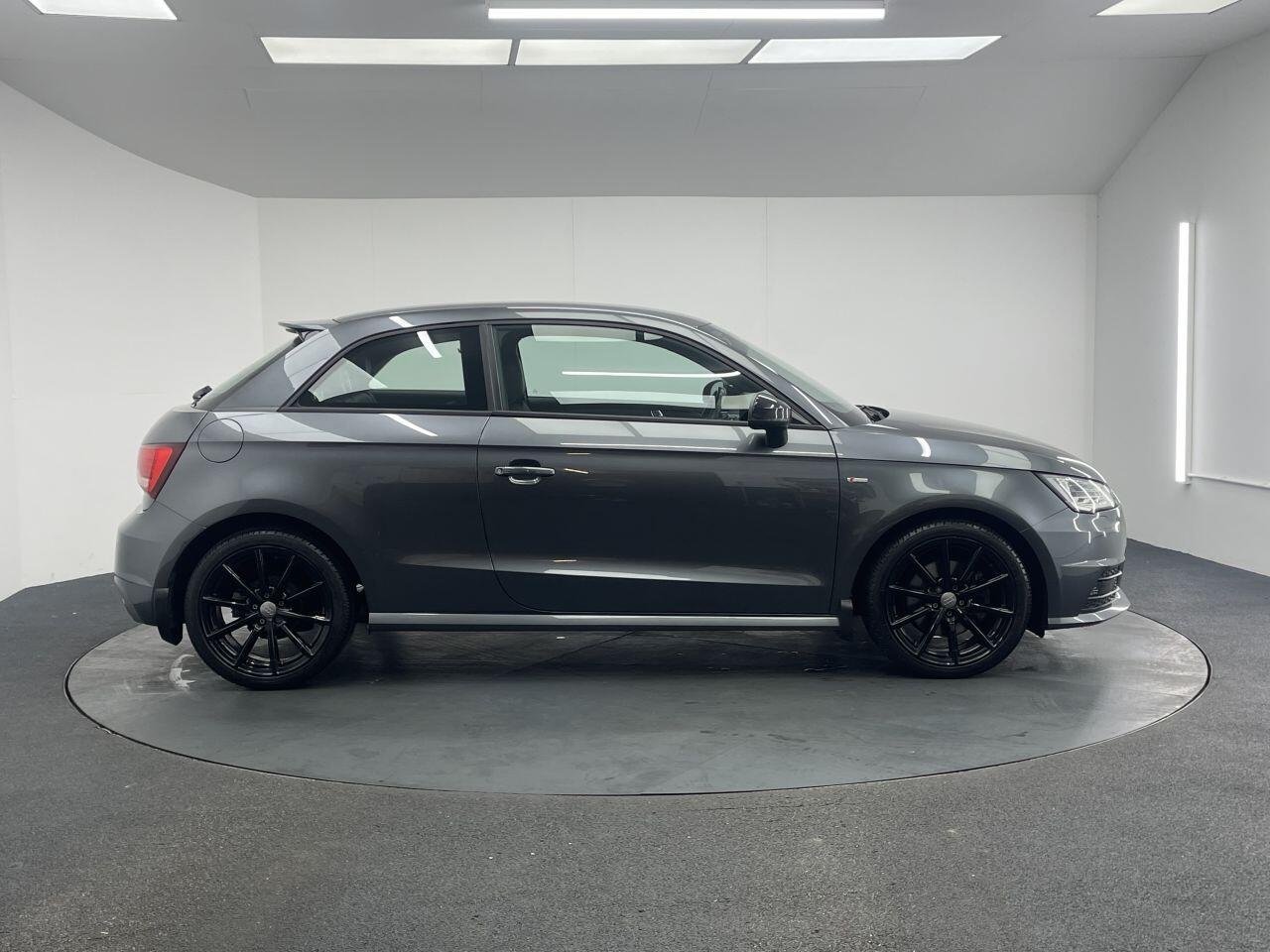 Audi A1 - Image 13