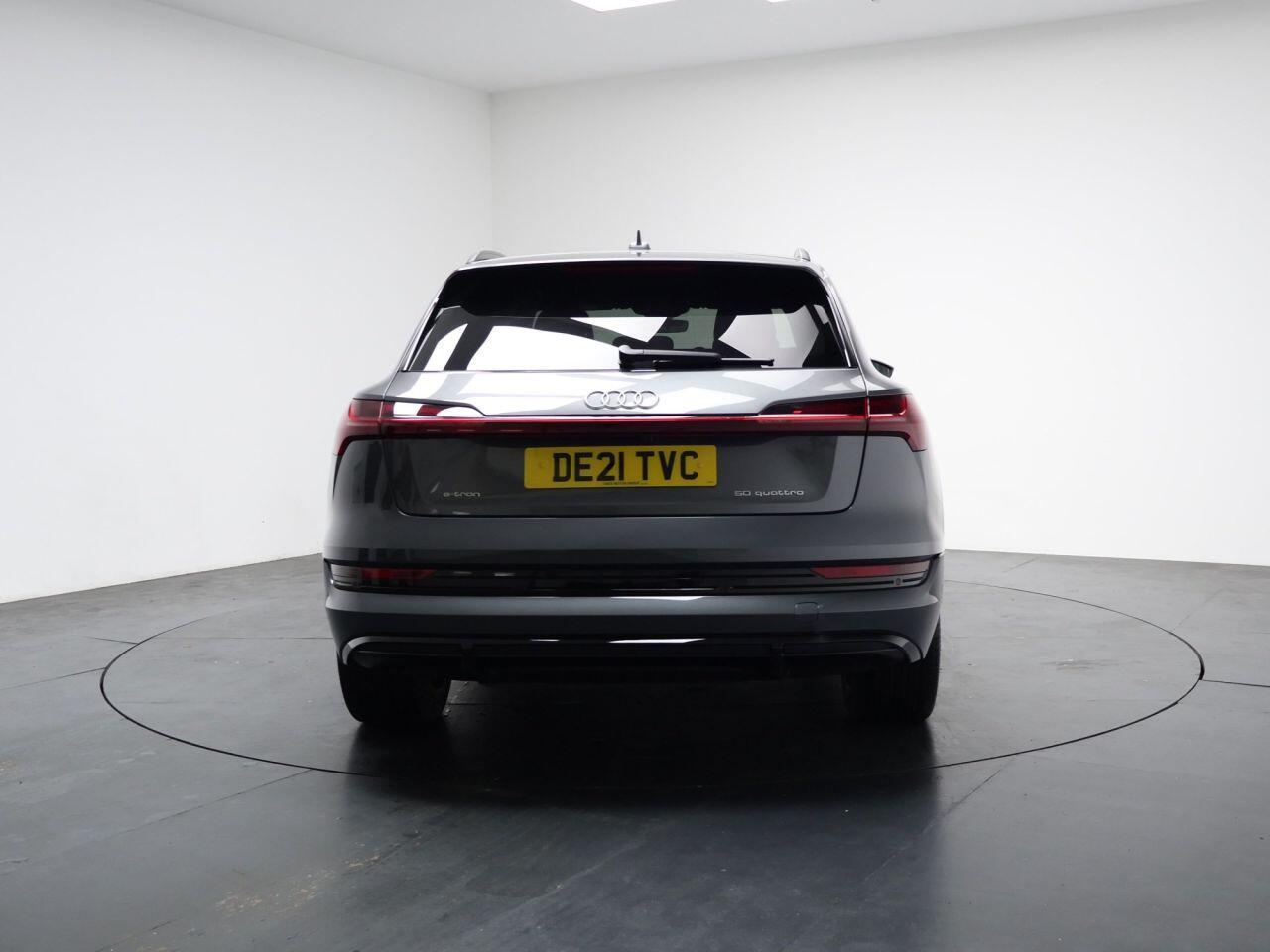 Audi E-Tron - Image 6