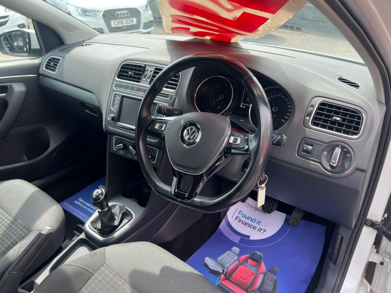 Volkswagen Polo - Image 13