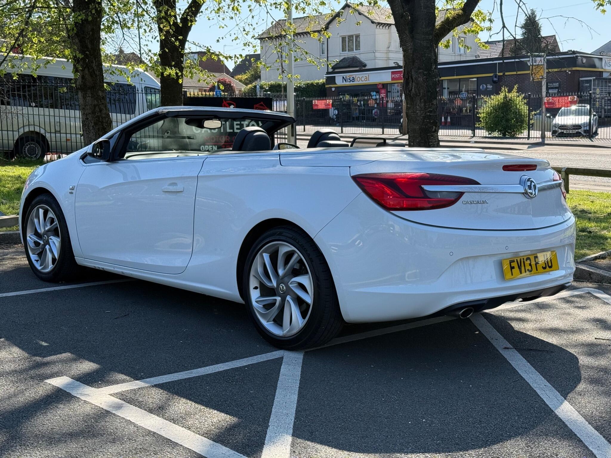Vauxhall Cascada - Image 5