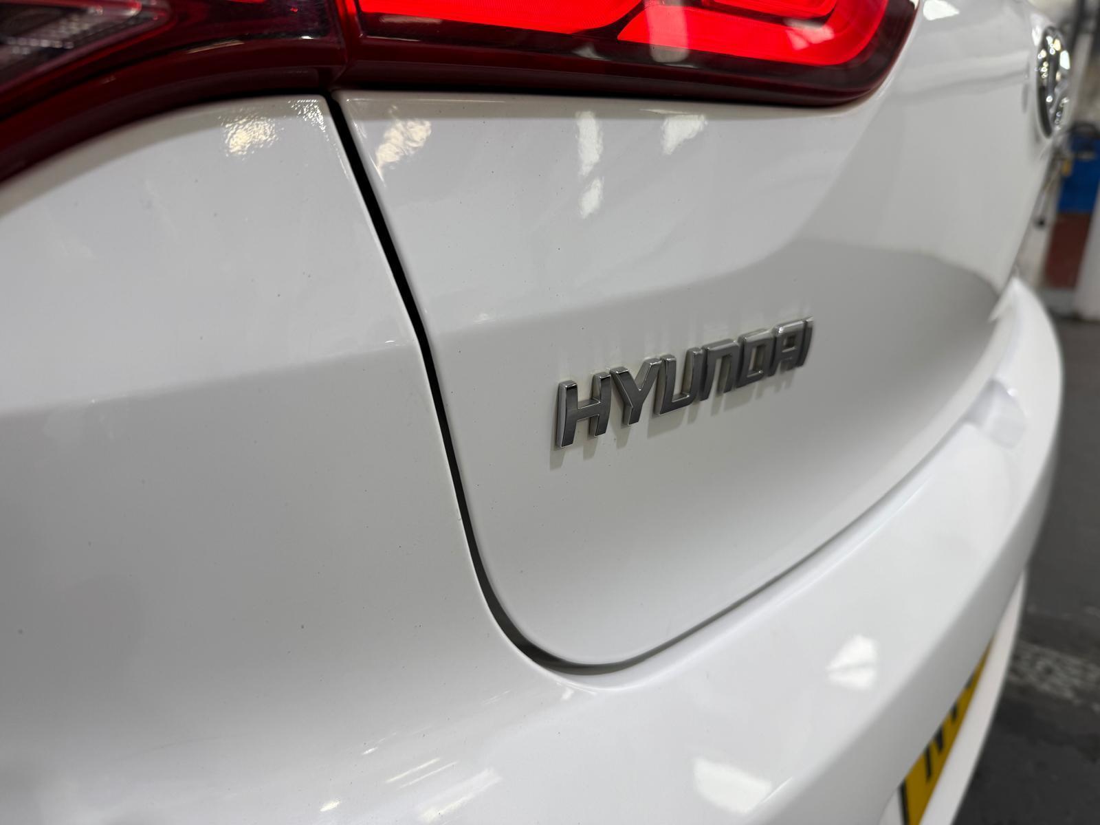 Hyundai i20 - Image 10