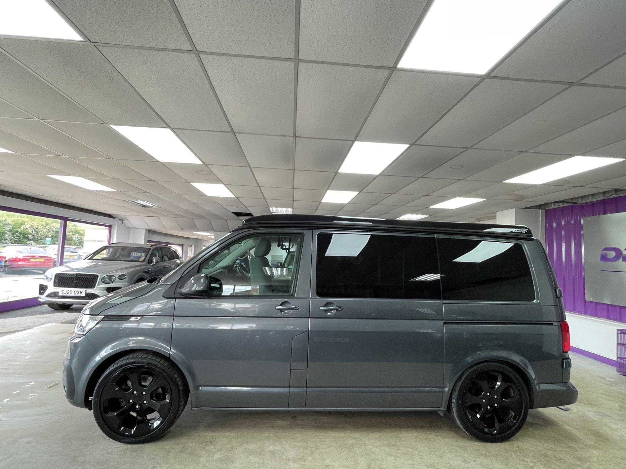 Volkswagen TRANSPORTER CAMPERVAN - Image 14