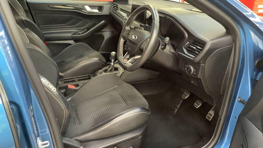 Ford Focus - Image 3
