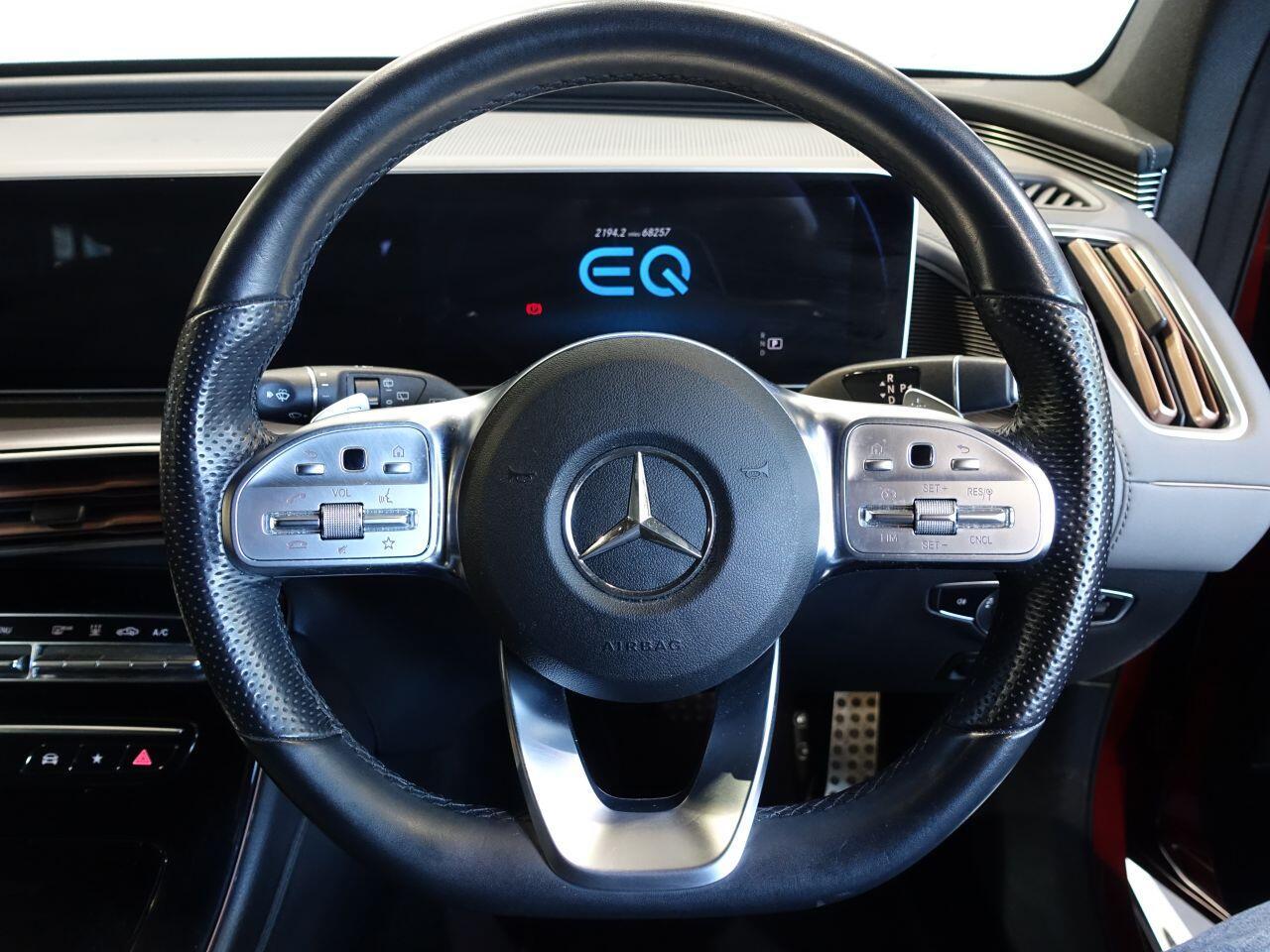 Mercedes Eqc - Image 19