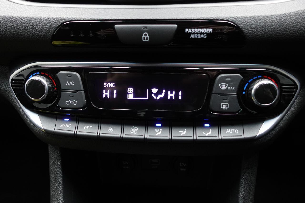 Hyundai i30 - Image 48