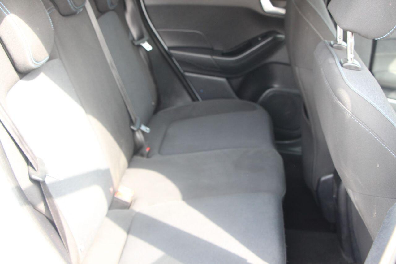 Ford Fiesta - Image 13