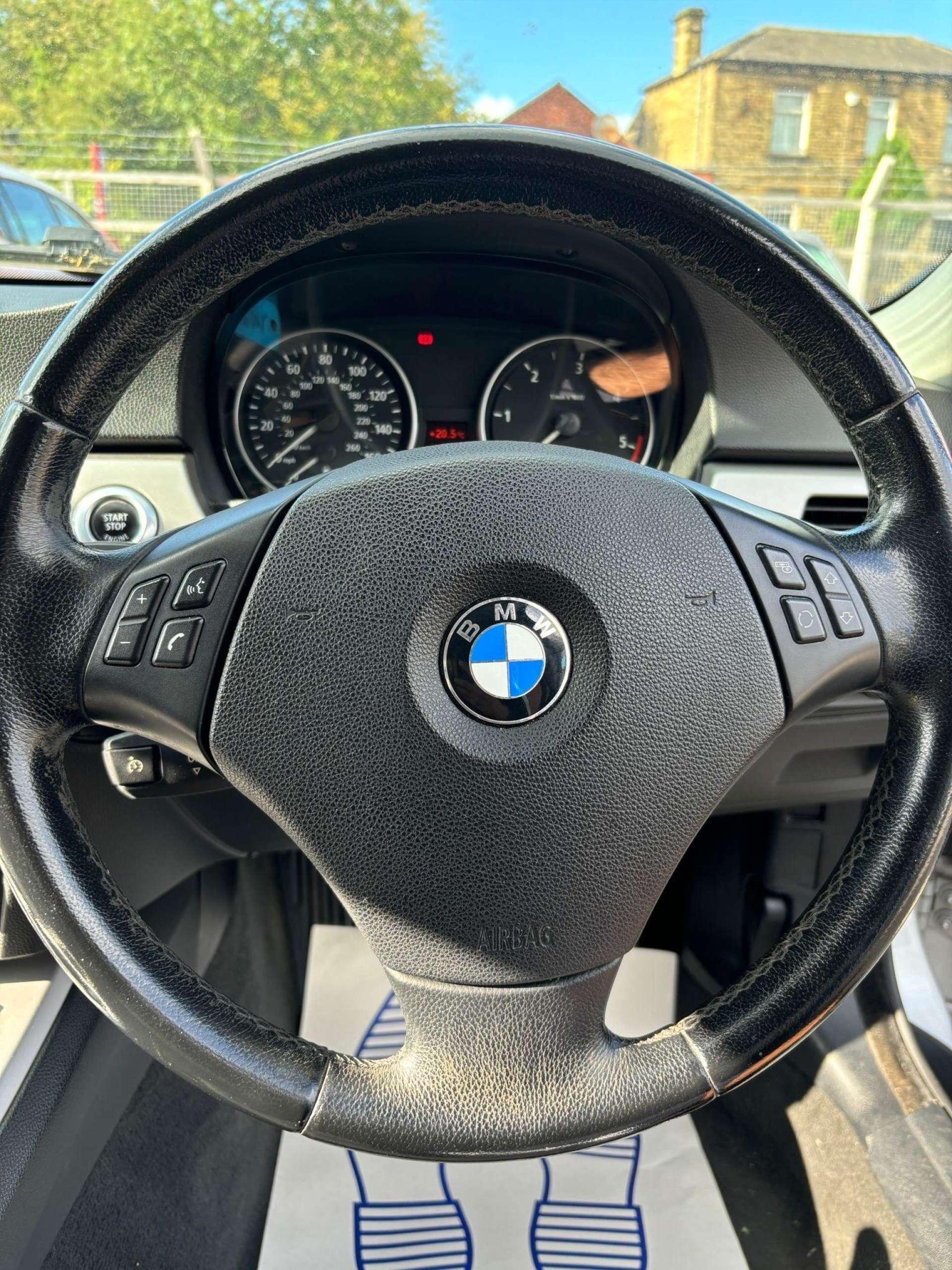 BMW 3 Series - Image 41