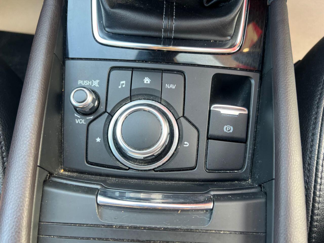 Mazda MAZDA3 - Image 32