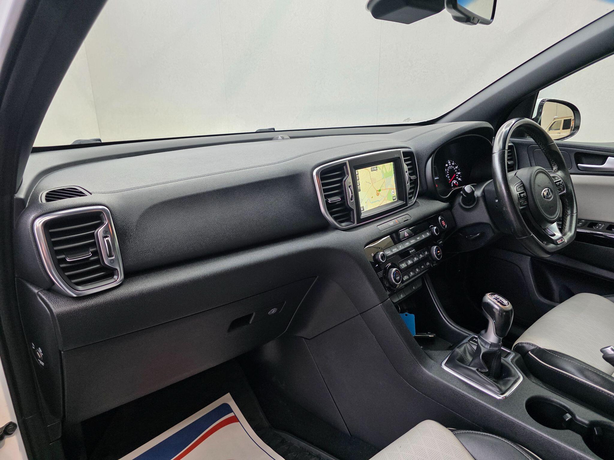 Kia Sportage - Image 16