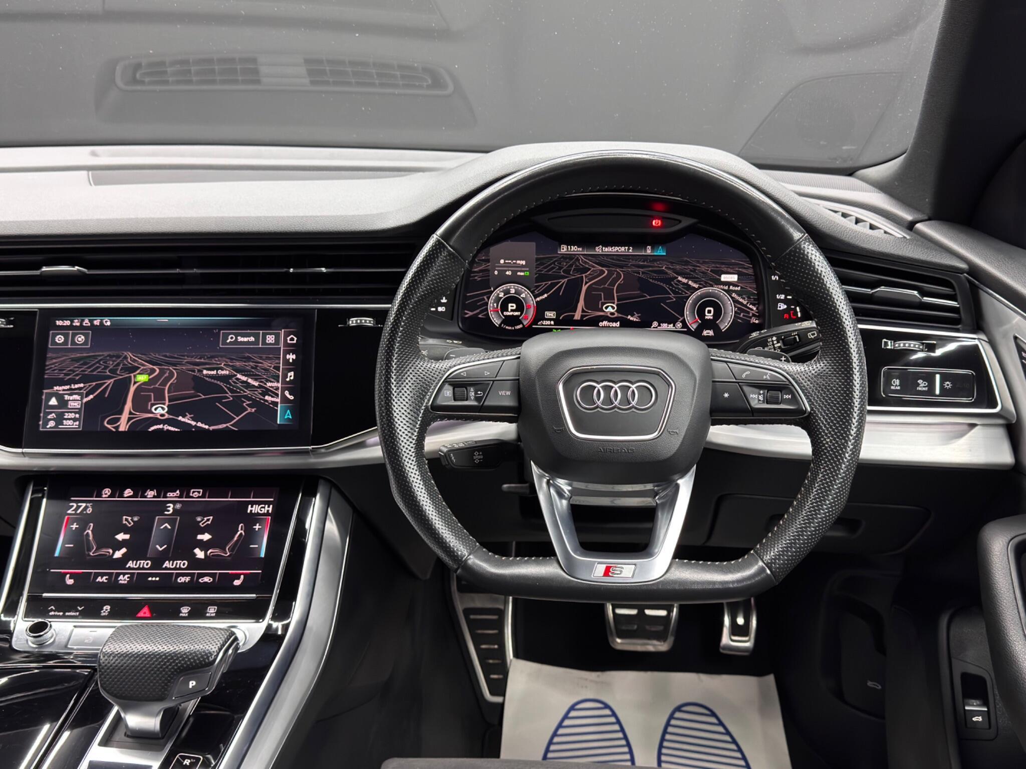 Audi Q8 - Image 18