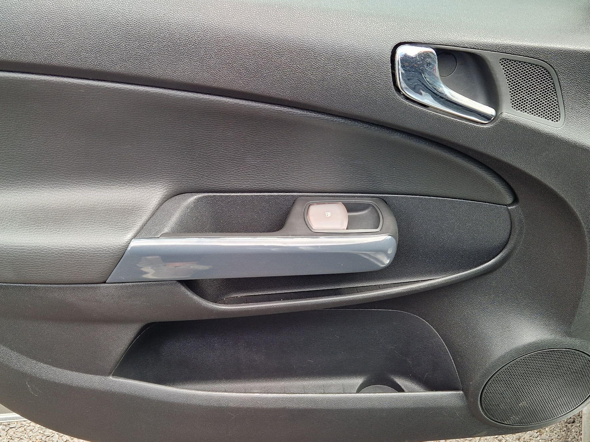 Vauxhall Corsa - Image 37