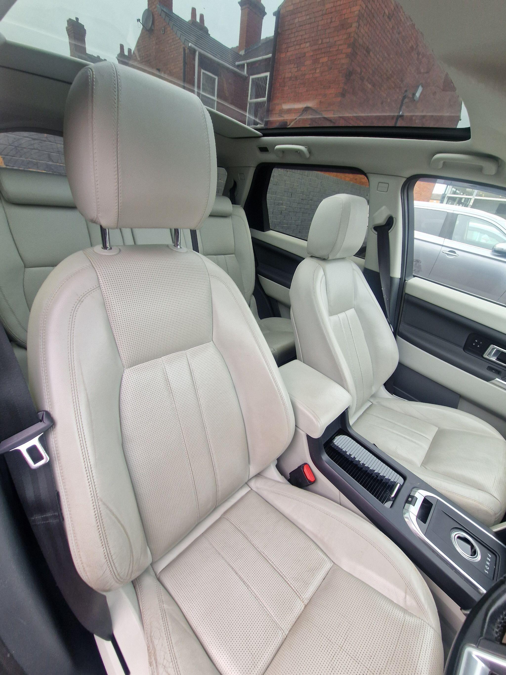 Land Rover DISCOVERY SPORT - Image 37