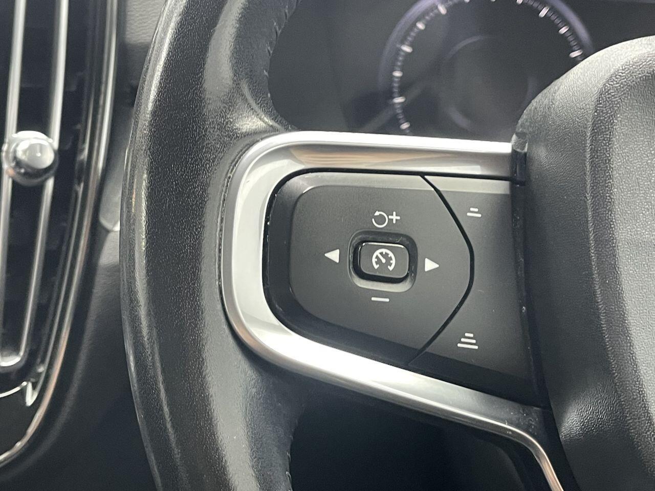 Volvo XC40 - Image 34