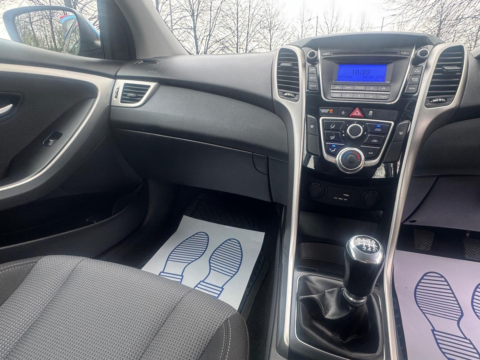 Hyundai i30 - Image 14