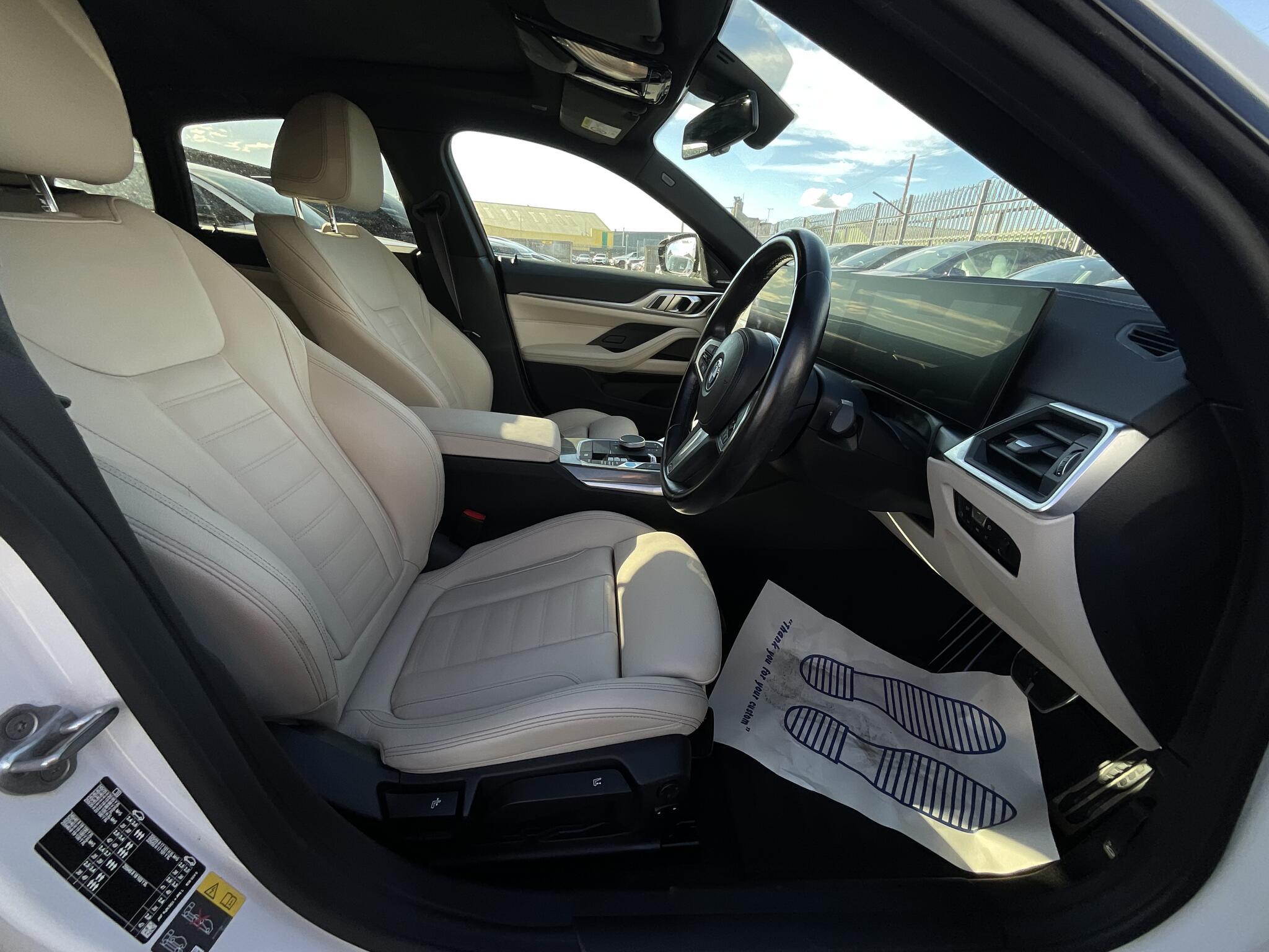 BMW I4 - Image 9