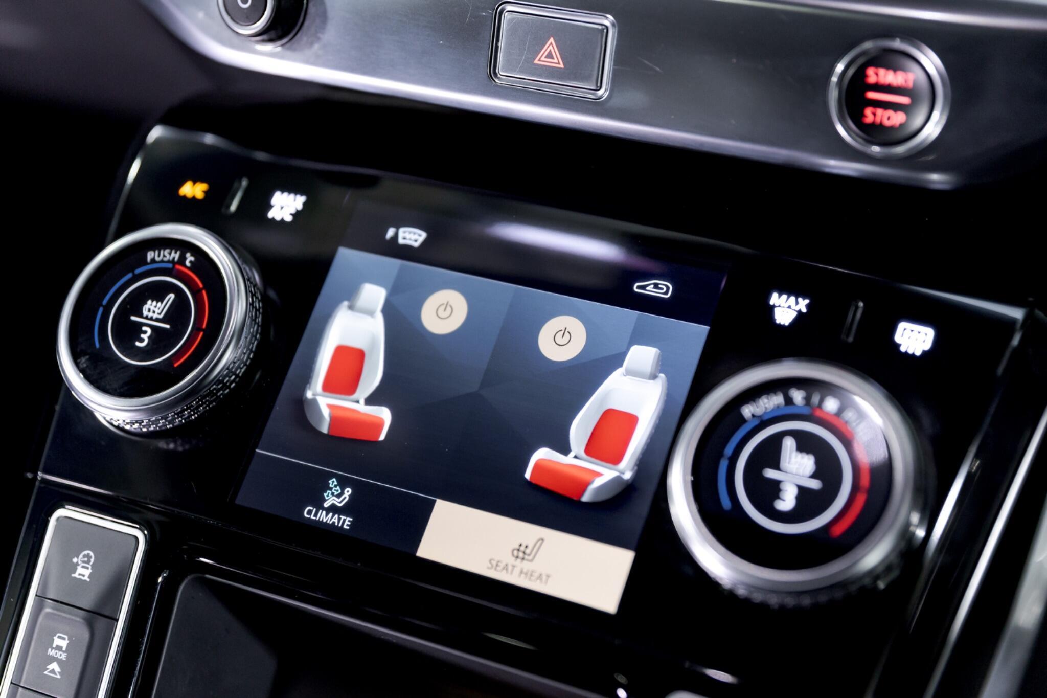 Jaguar I-Pace - Image 48