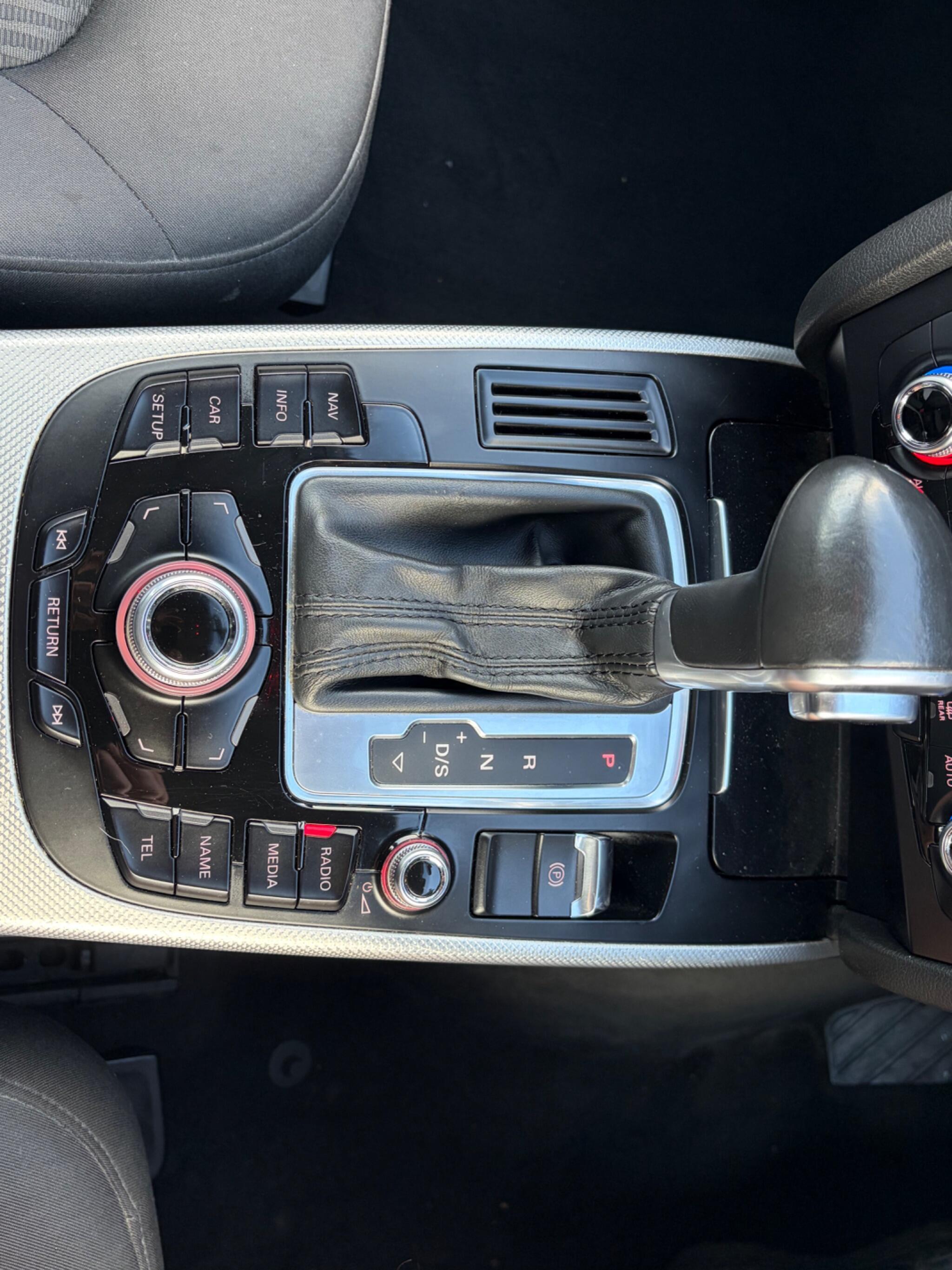 Audi A4 Avant - Image 38