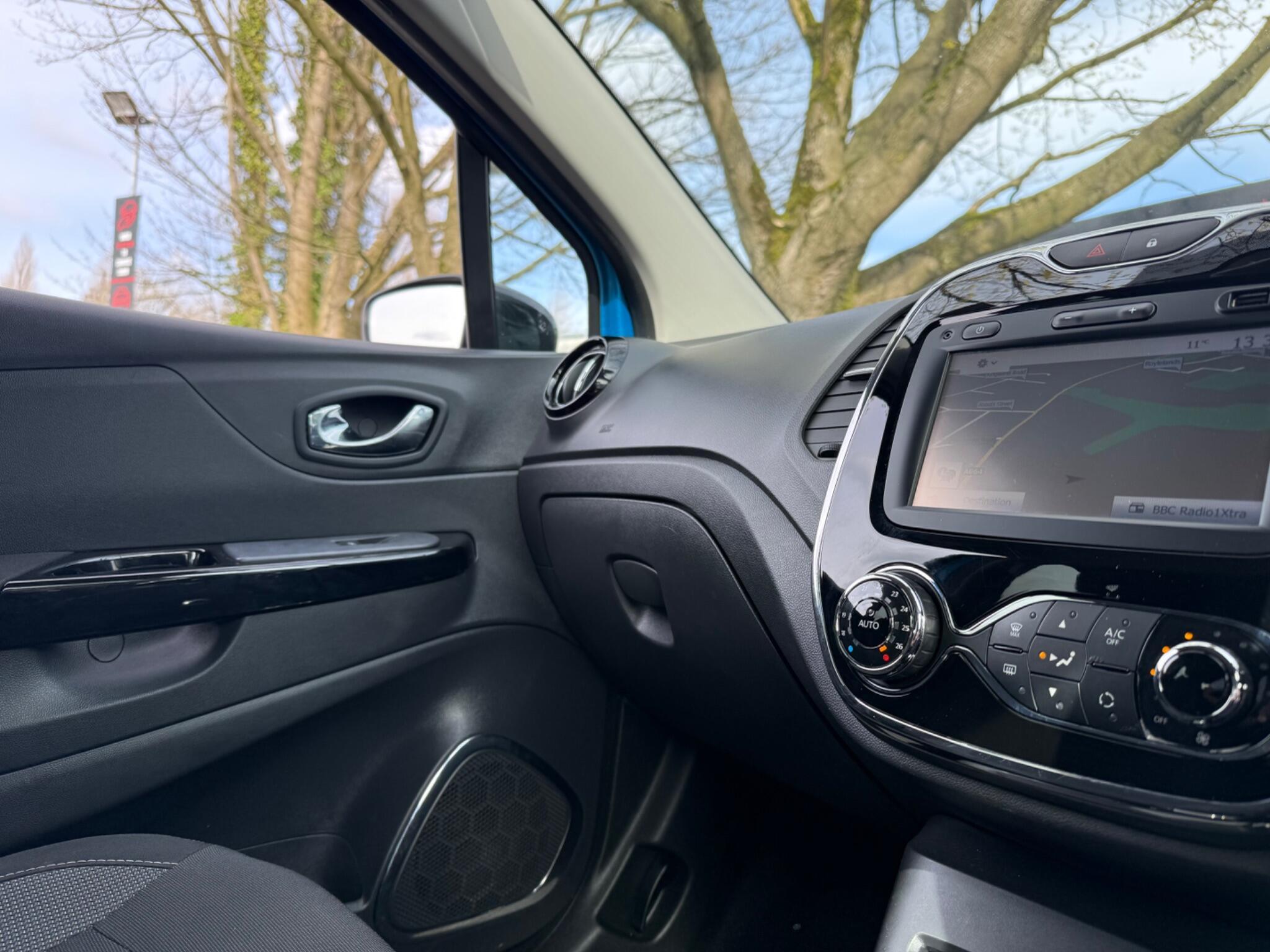 Renault Captur - Image 20