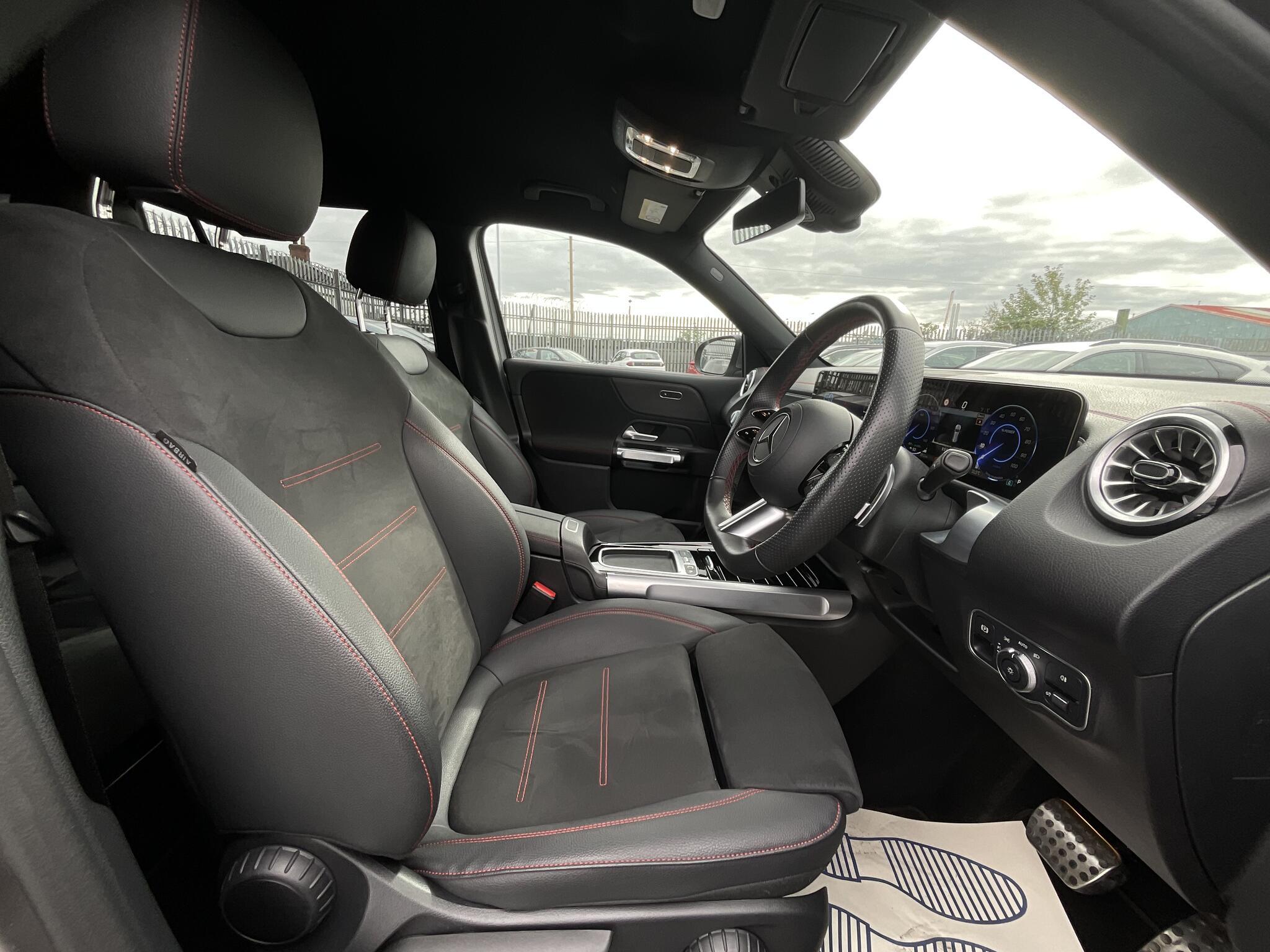 Mercedes Eqb - Image 9