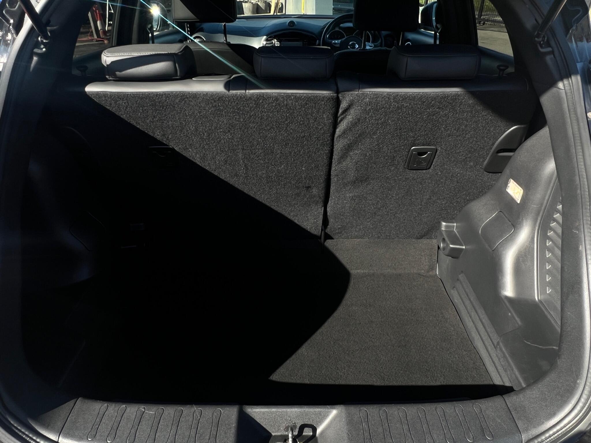 Nissan Juke - Image 18
