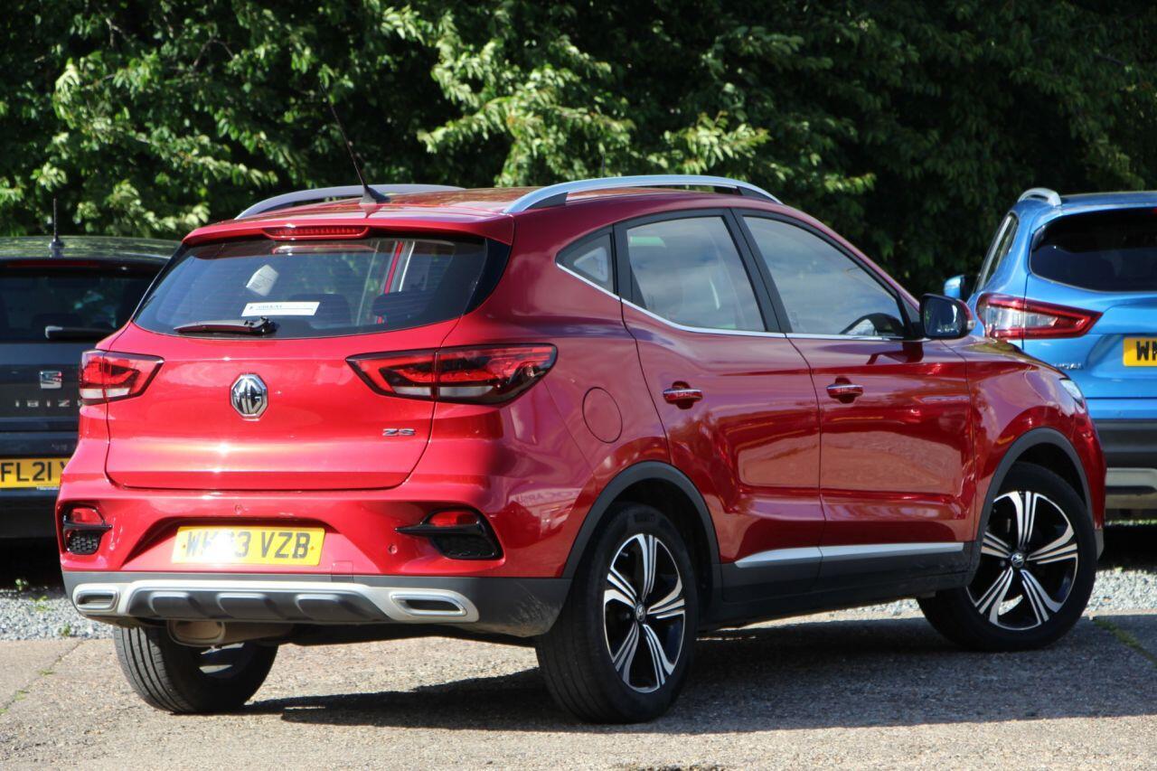 MG MG ZS - Image 3