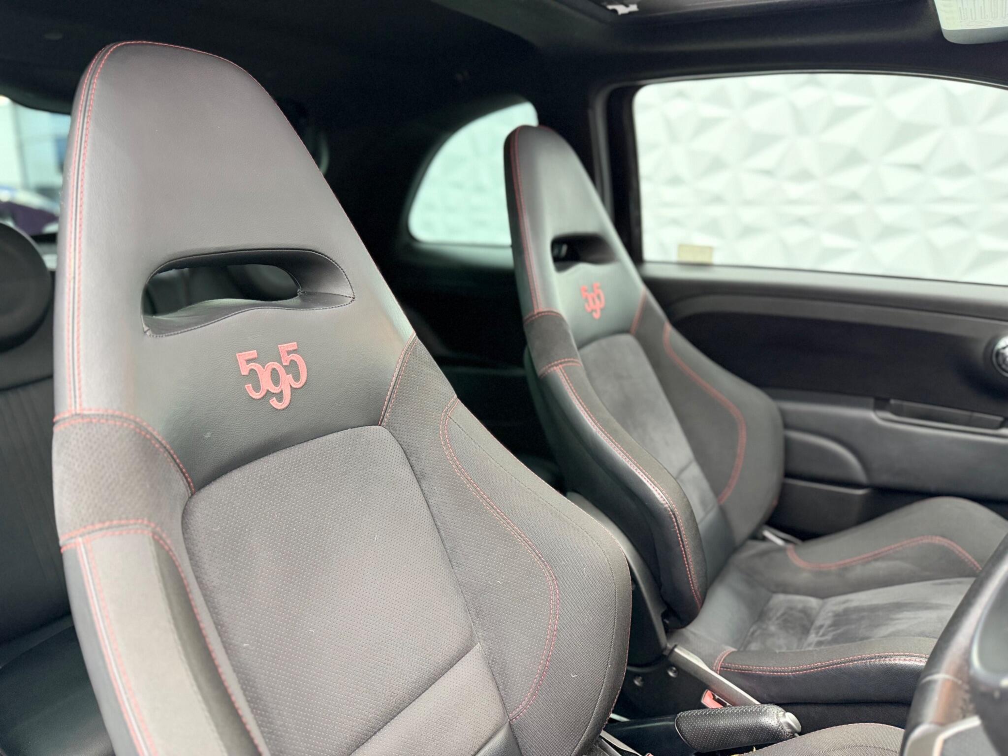 Abarth 595 - Image 28