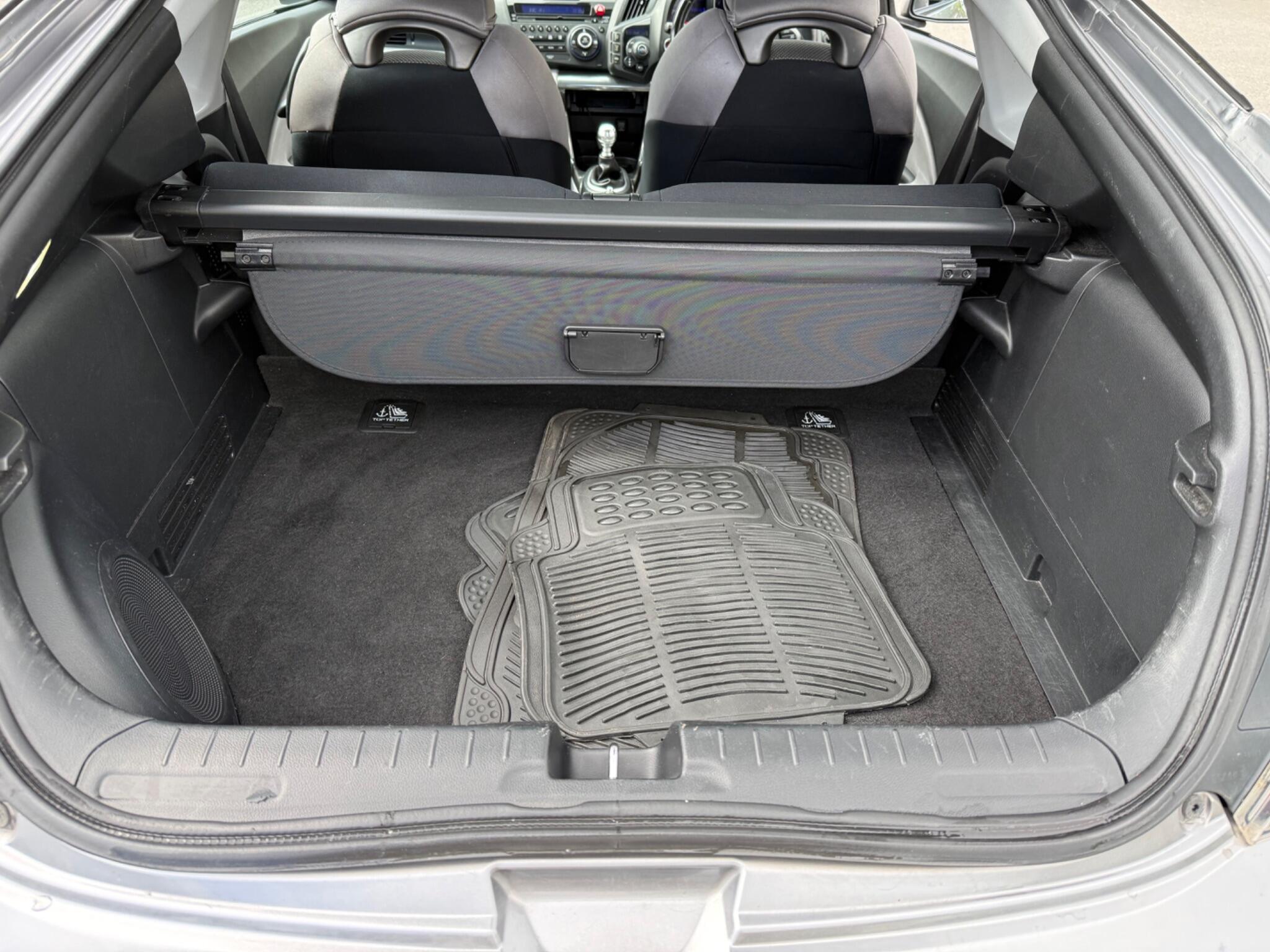Honda CR-Z - Image 12