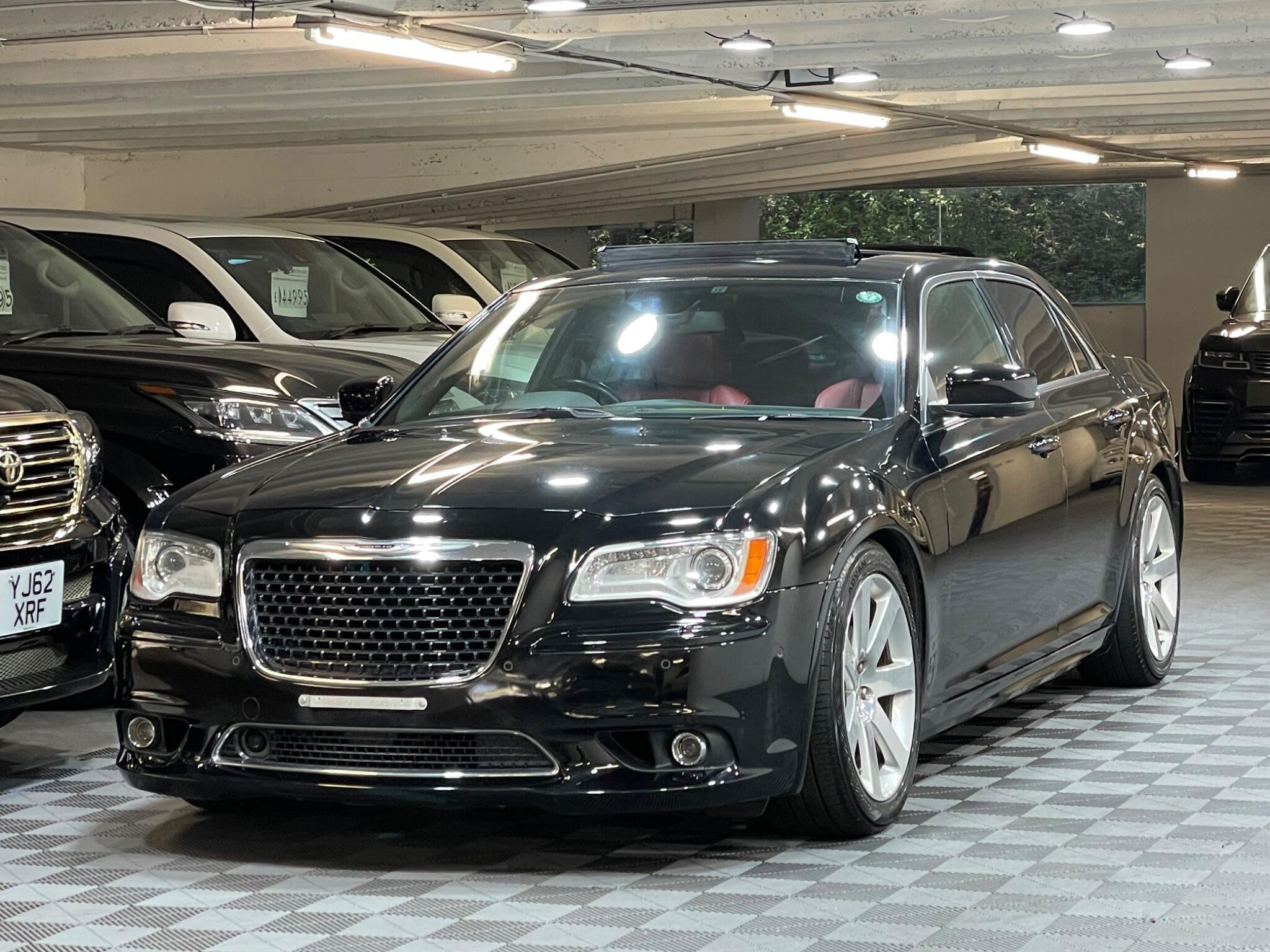 Chrysler 300C - Image 6