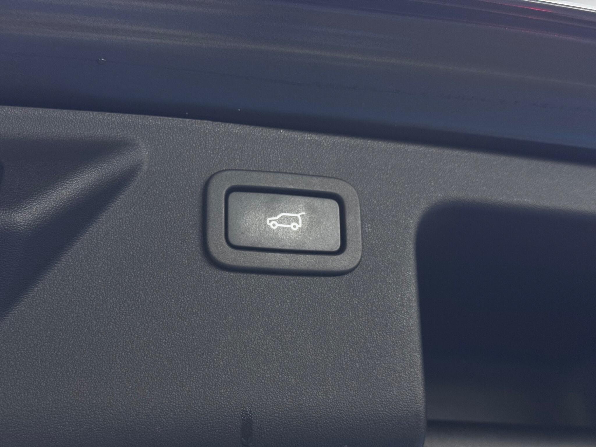 Land Rover DISCOVERY SPORT - Image 40