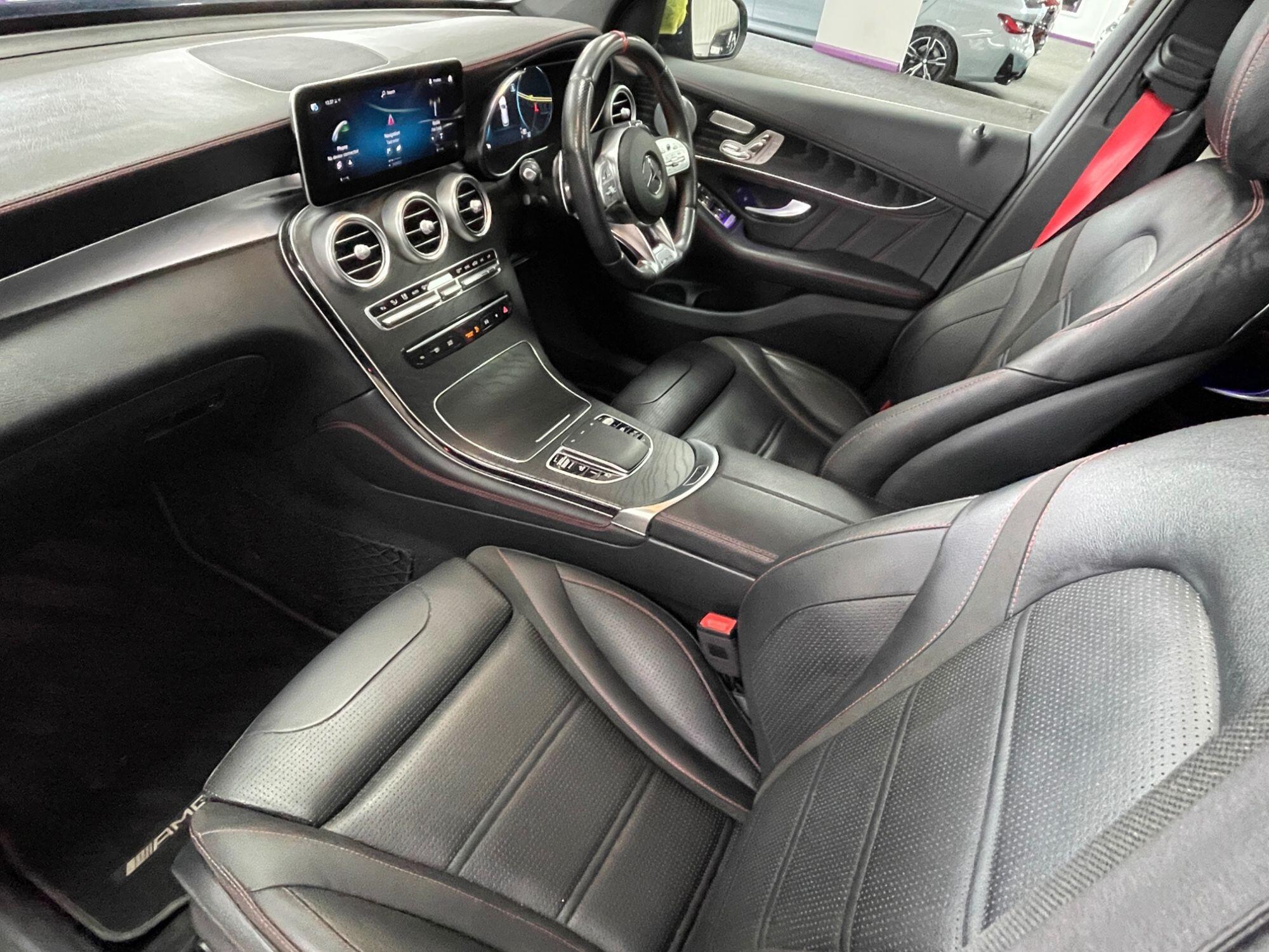 Mercedes GLC - Image 36