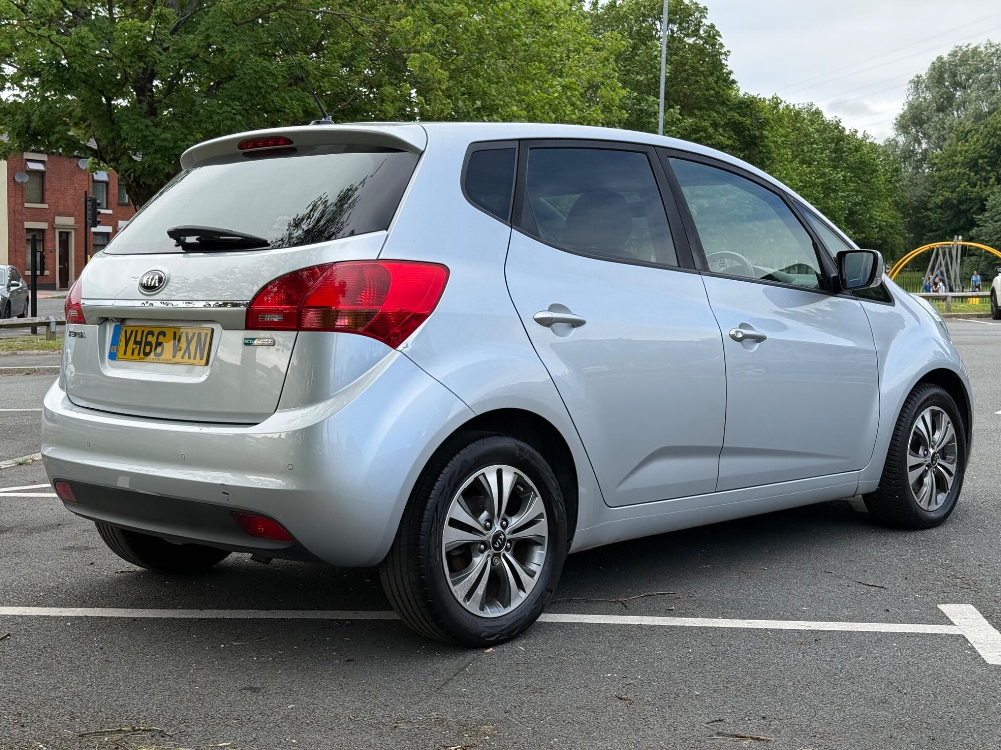 Kia Venga - Image 6