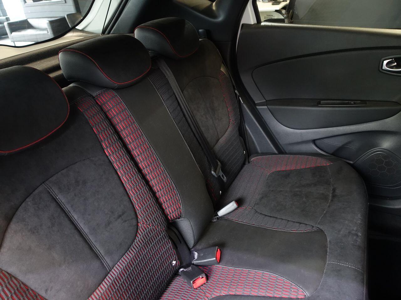 Renault Captur - Image 14