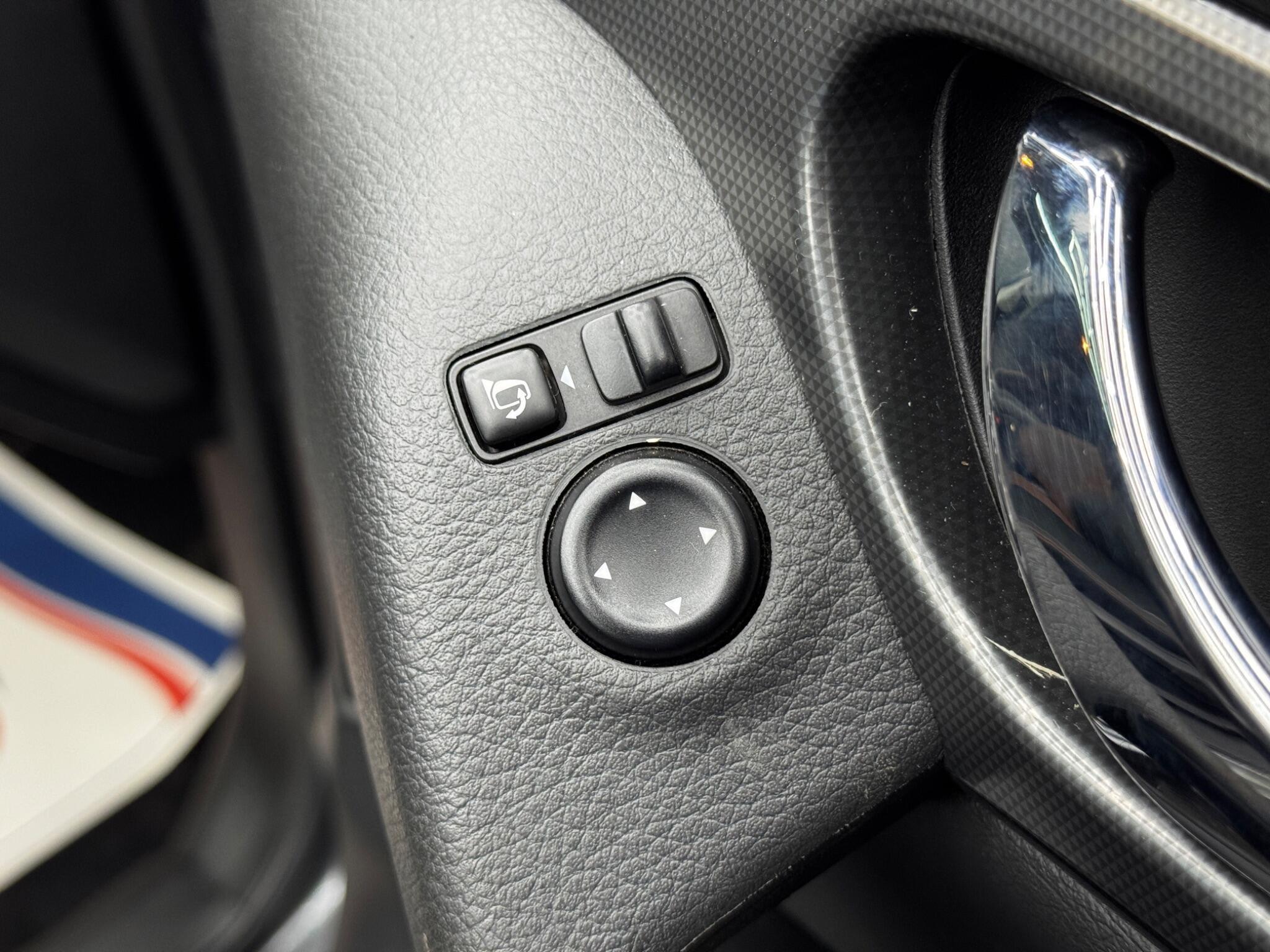 Nissan Qashqai - Image 37