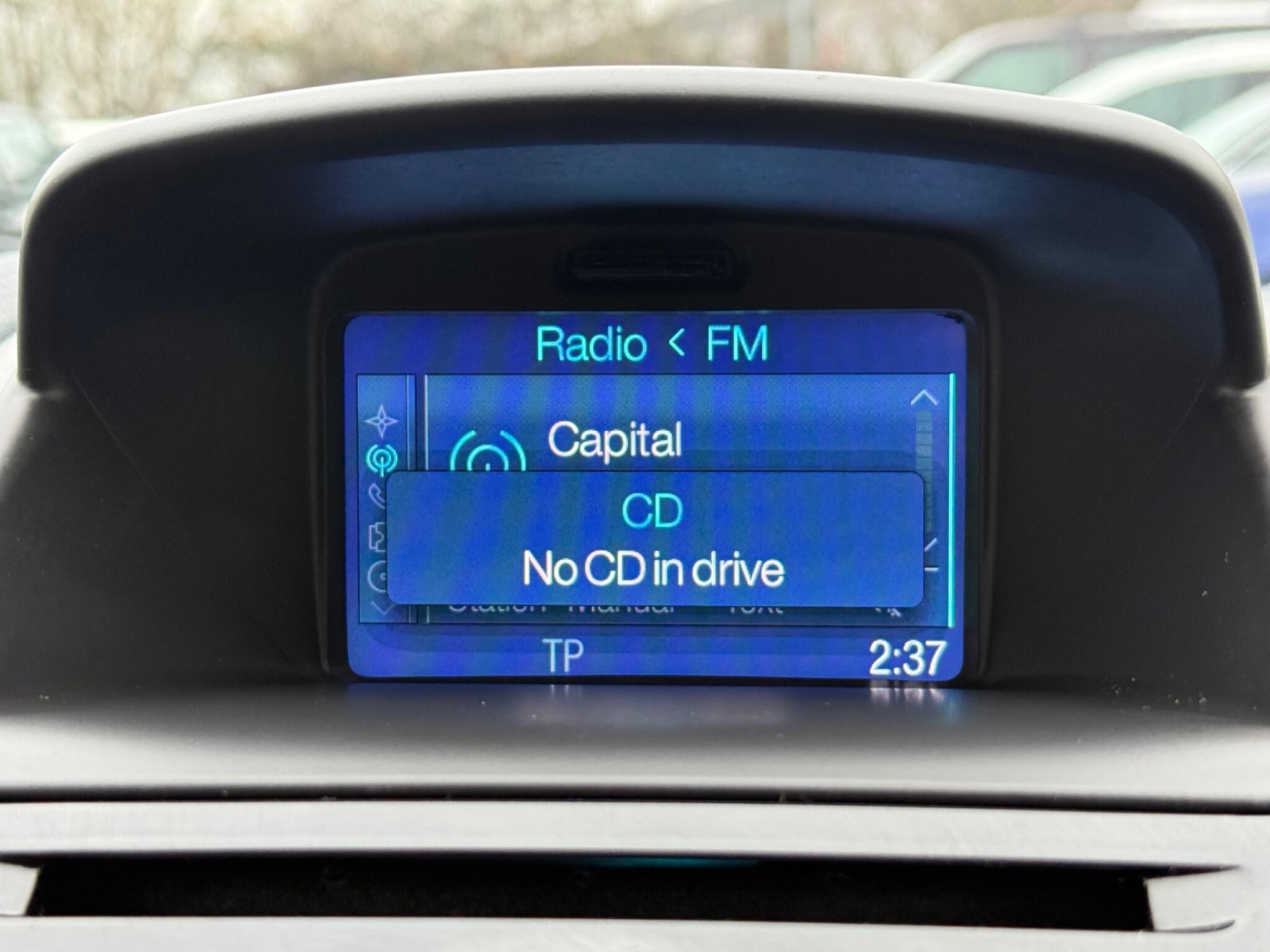 Ford Fiesta - Image 30