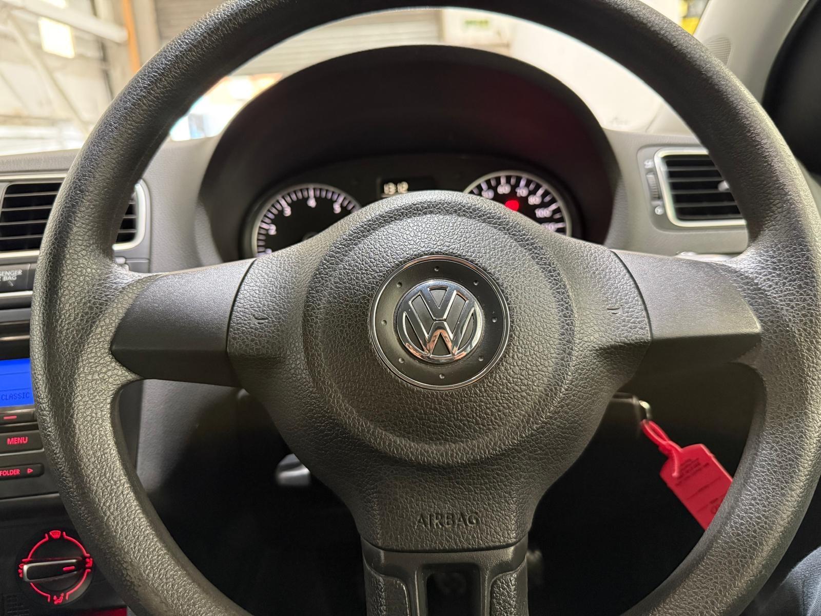 Volkswagen Polo - Image 6