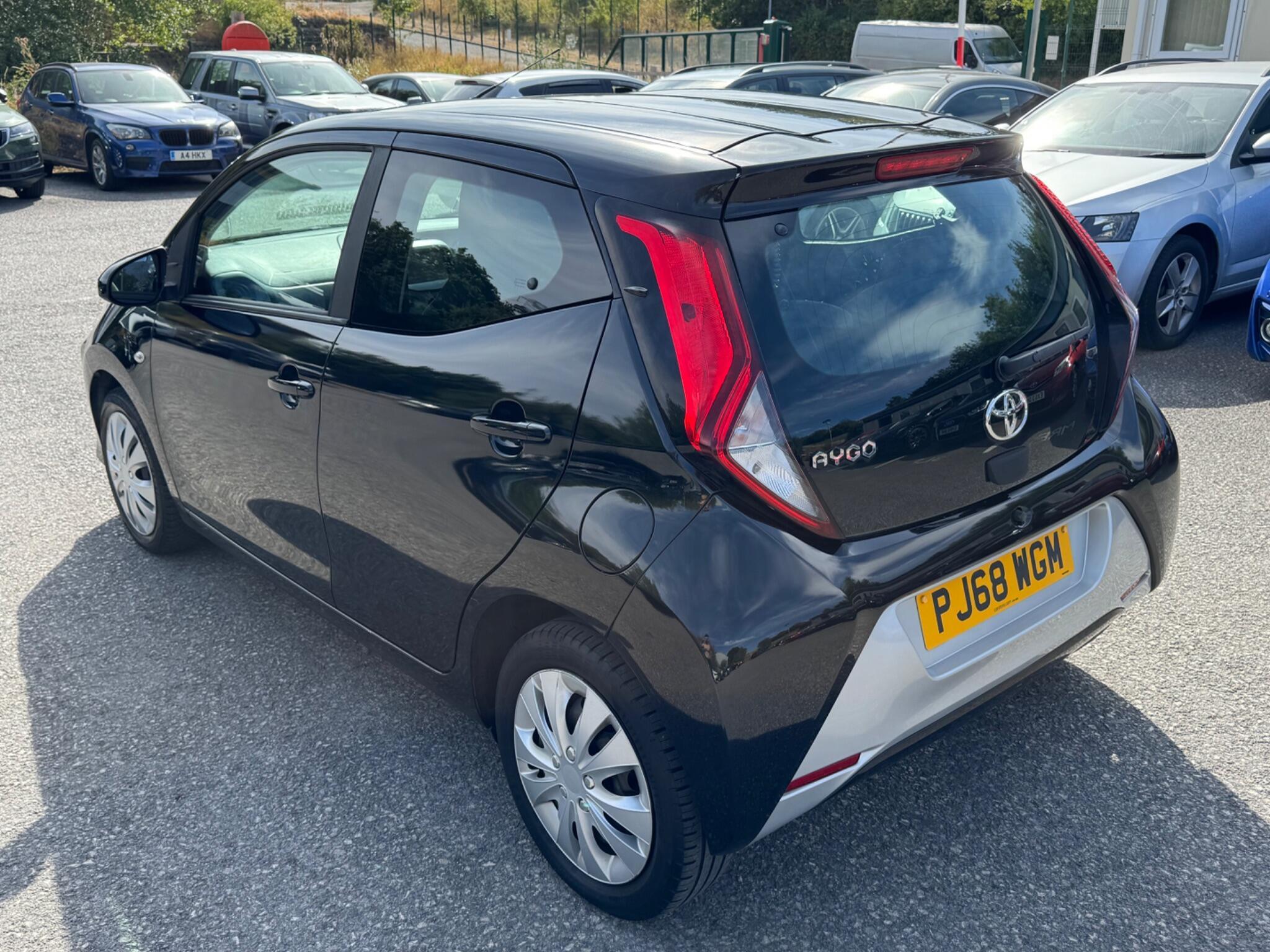 Toyota Aygo - Image 13