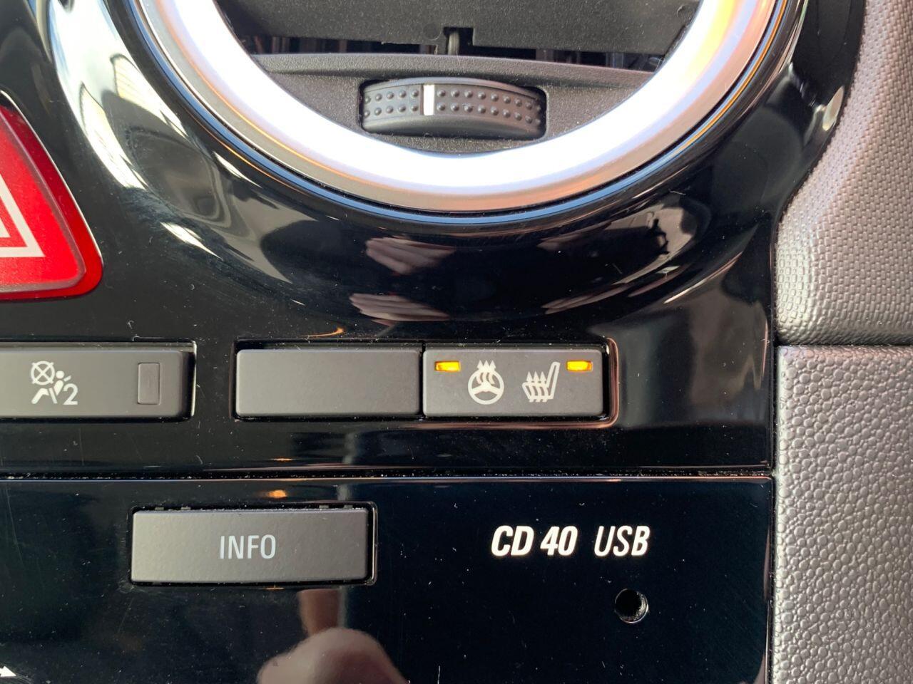 Vauxhall Corsa - Image 22