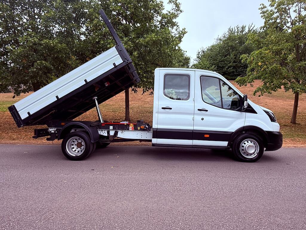 Ford Transit - Image 8
