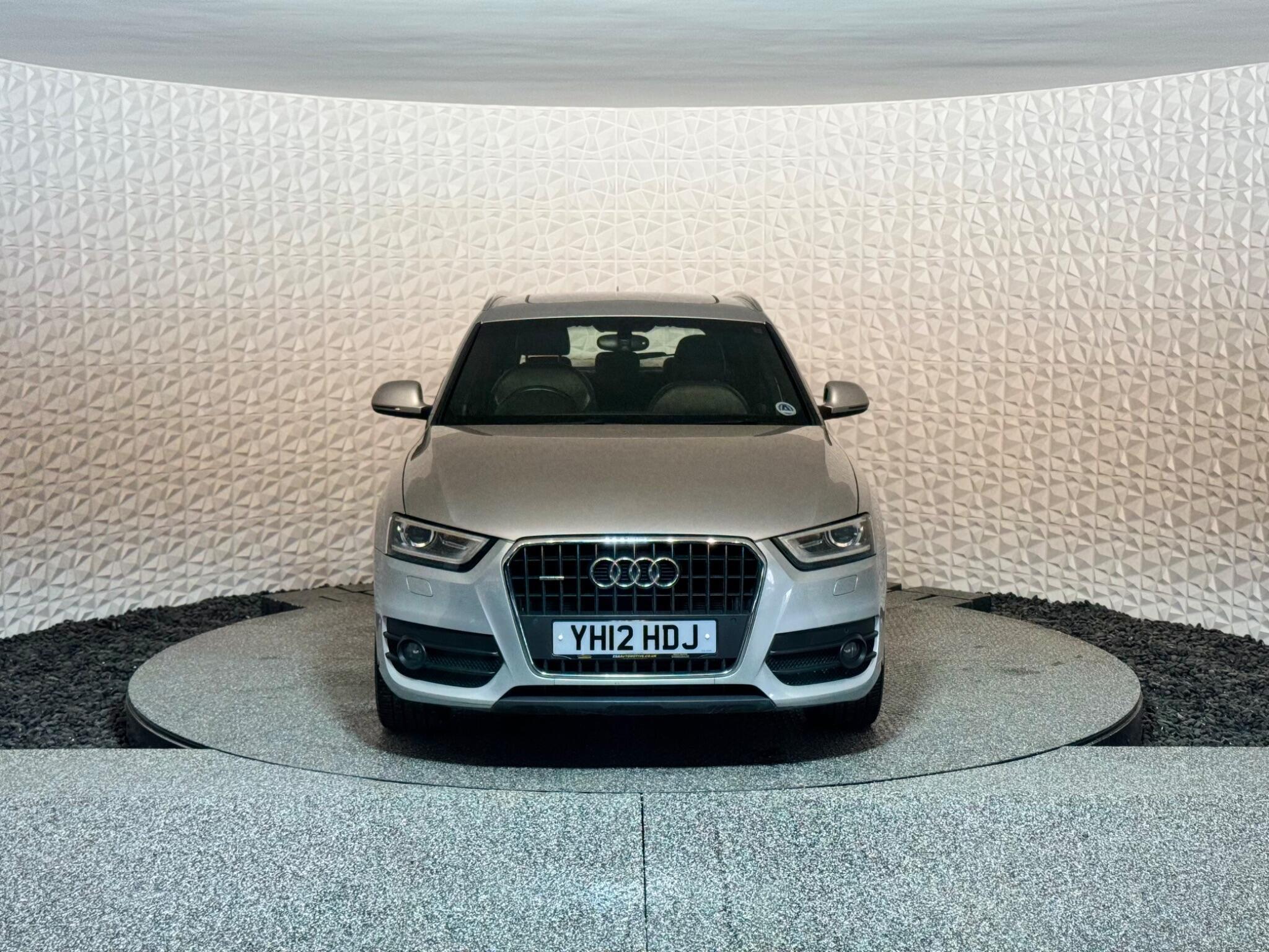 Audi Q3 - Image 4