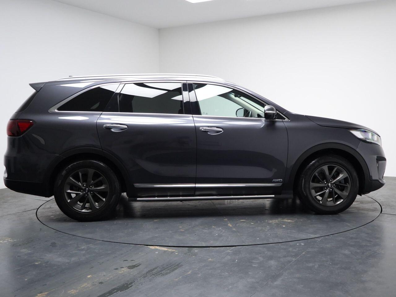 Kia Sorento - Image 14