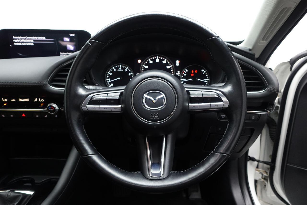 Mazda MAZDA3 - Image 32