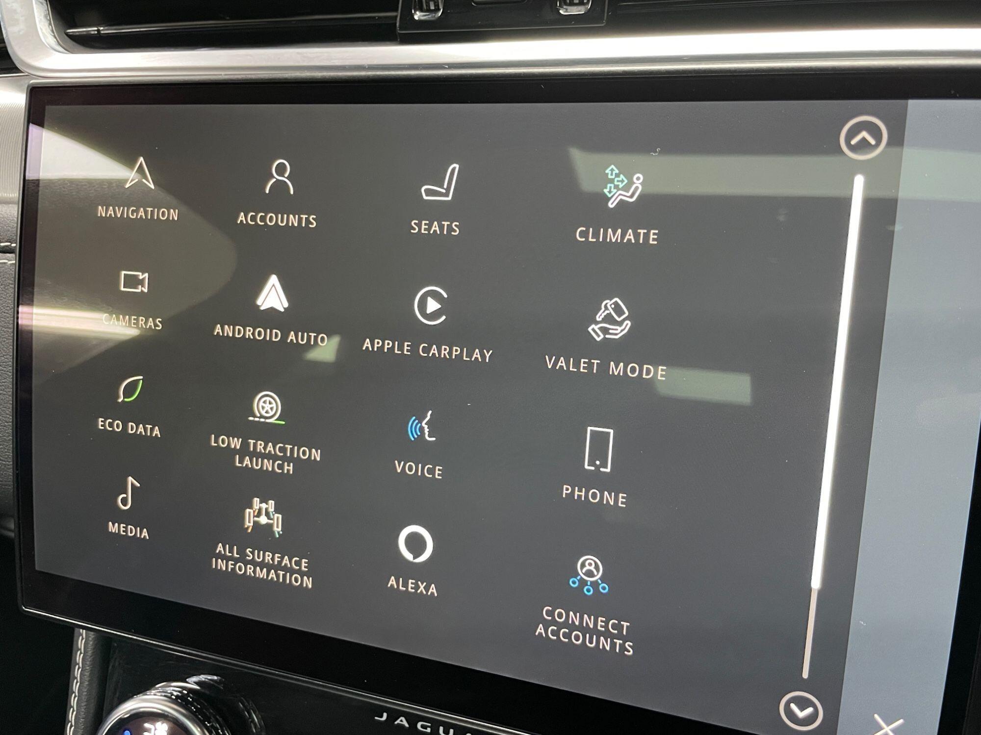 Jaguar F-Pace - Image 42