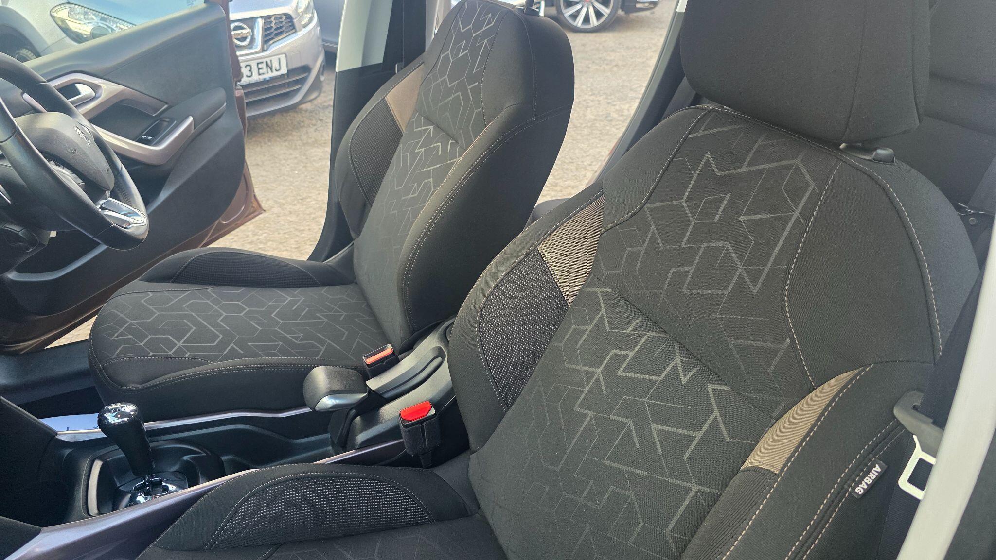 Peugeot 2008 - Image 39